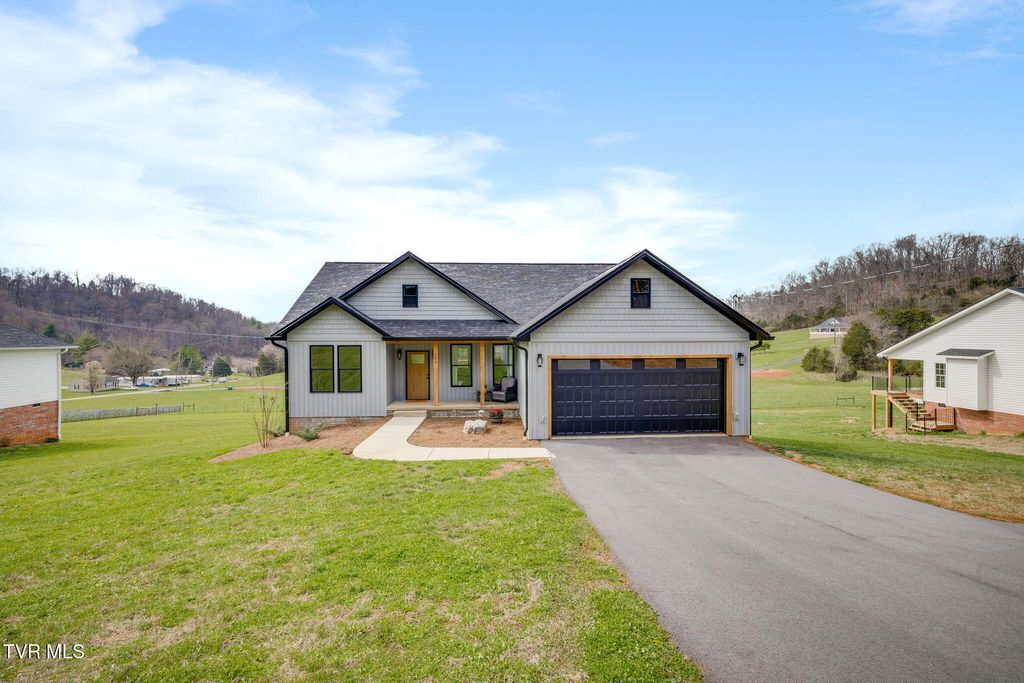 Photo of 284 Old Charity Hill Road, Elizabethton, TN 37643 (MLS # 9992614)