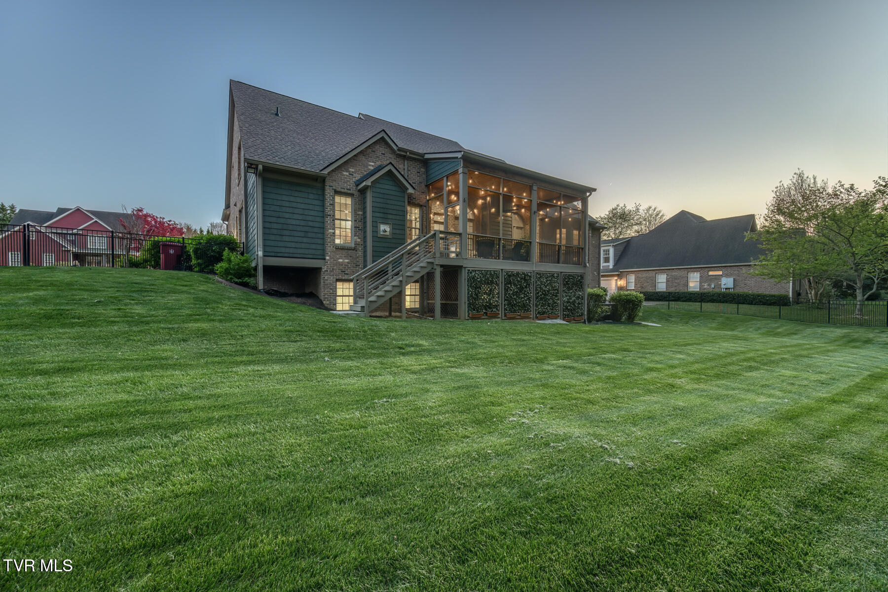2379 Crescent Lake Place, Johnson City, Tennessee image 5