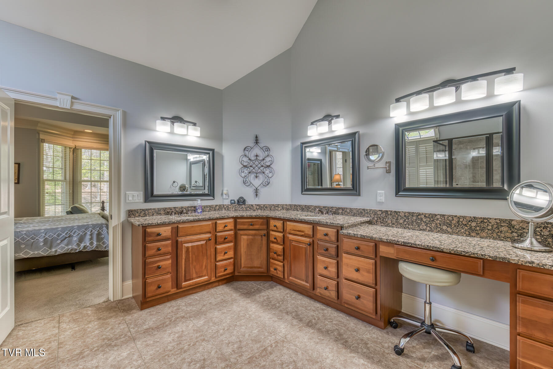 2379 Crescent Lake Place, Johnson City, Tennessee image 33
