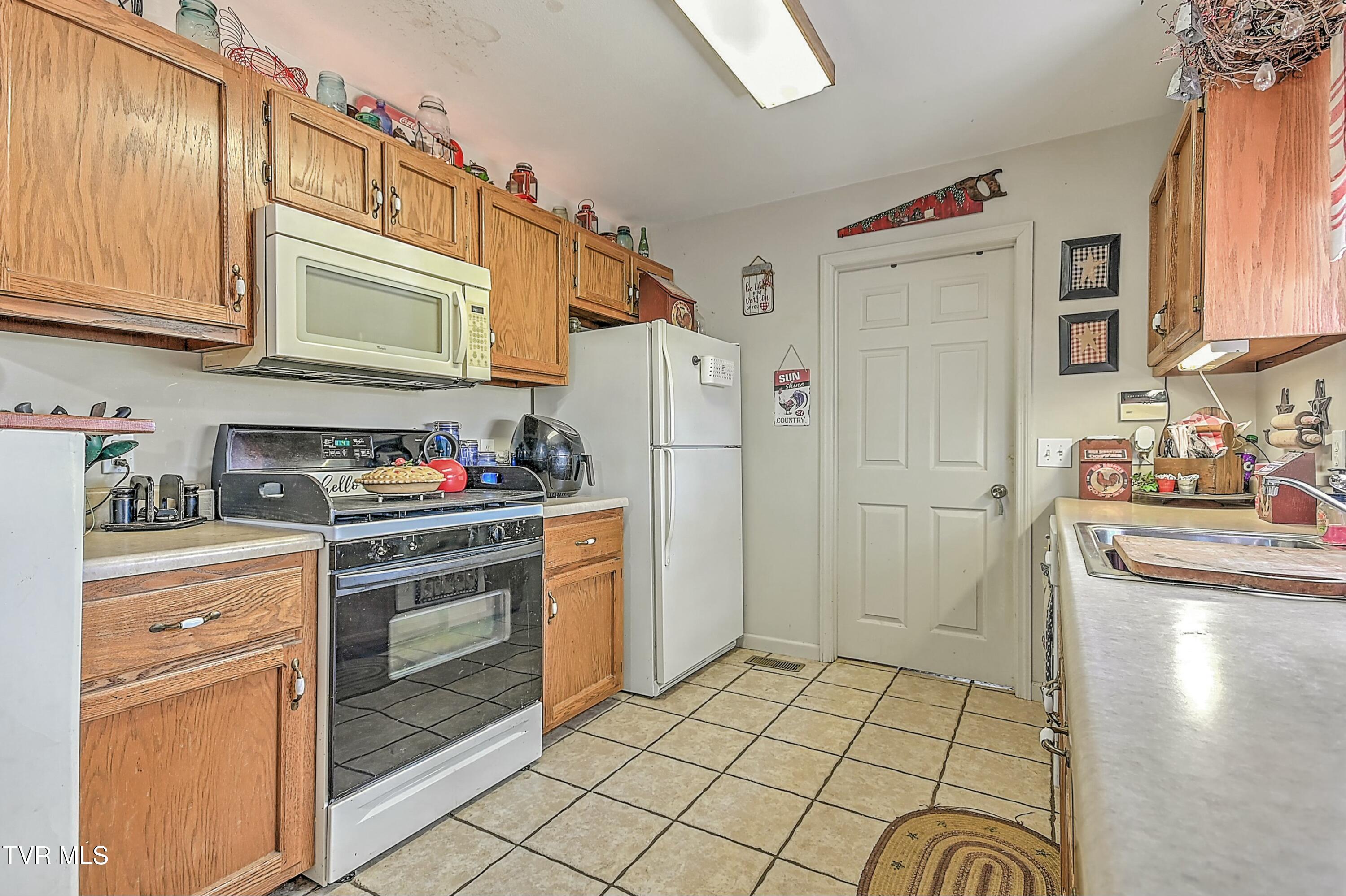 228 Lauren Drive, Rogersville, Tennessee image 17