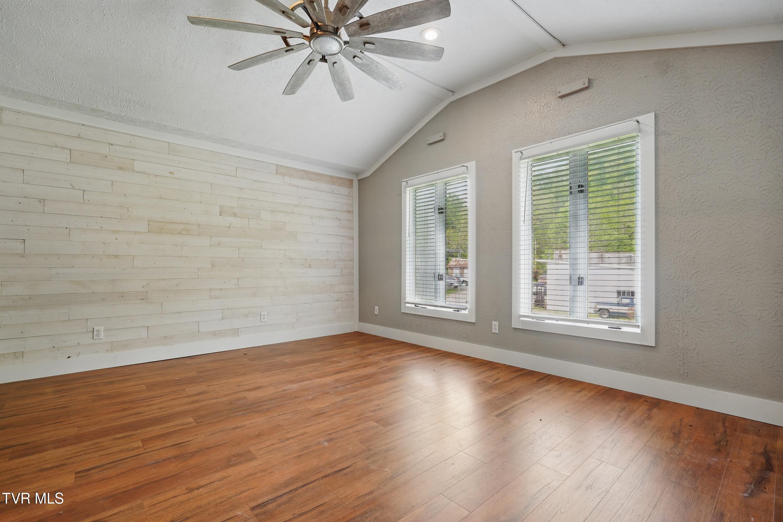 11316 Boggs Hollow Road, Pound, Virginia image 23