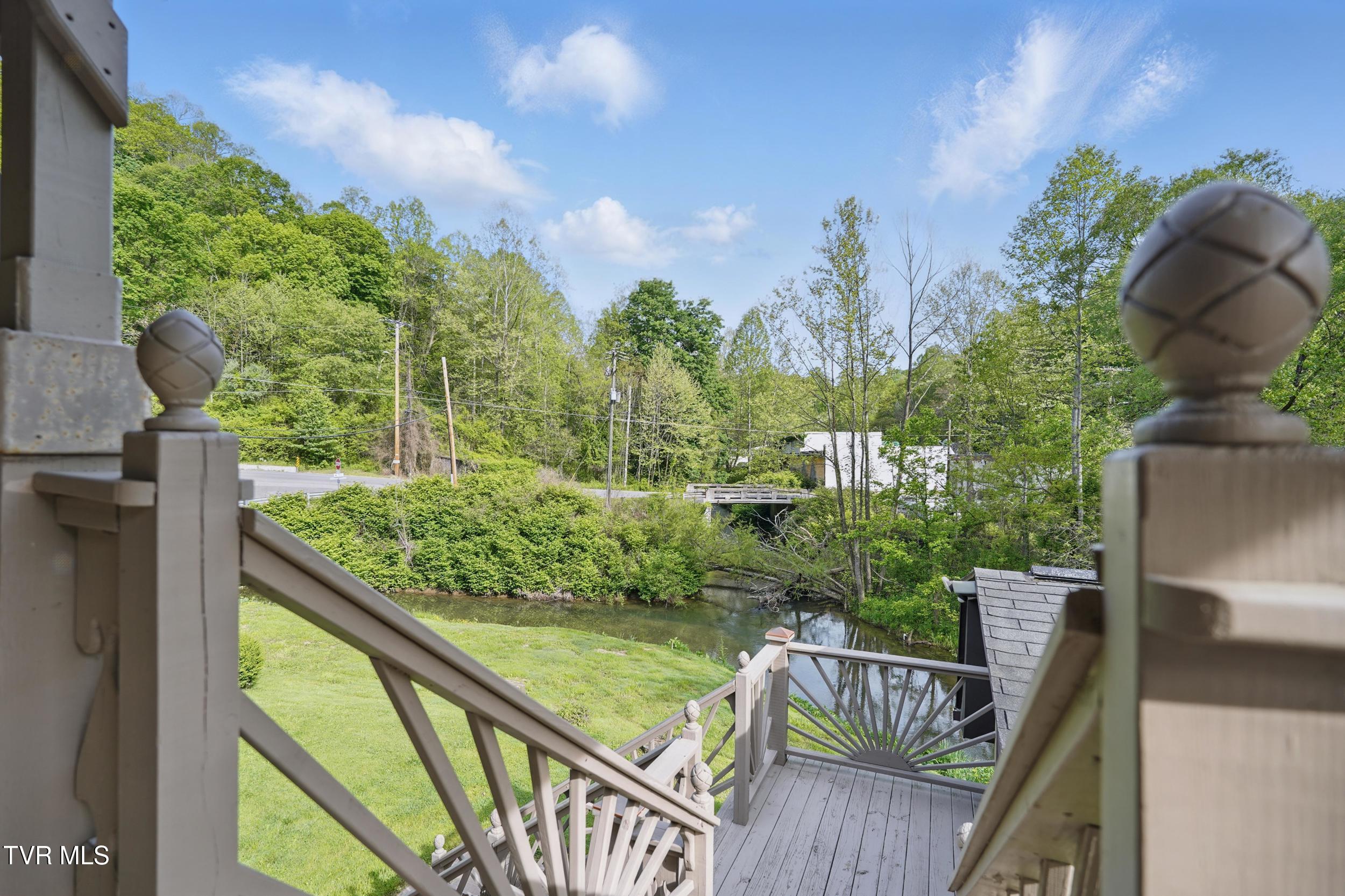 11316 Boggs Hollow Road, Pound, Virginia image 27