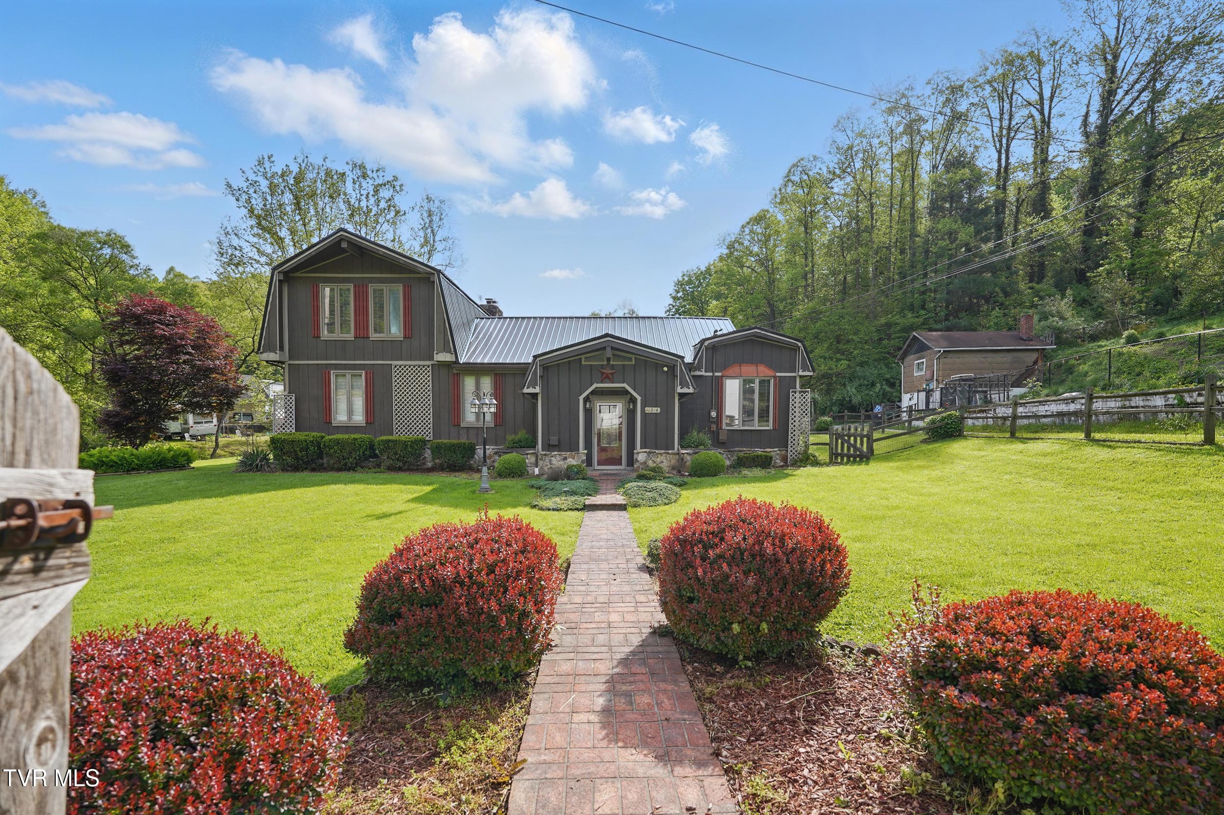 11316 Boggs Hollow Road, Pound, Virginia image 1