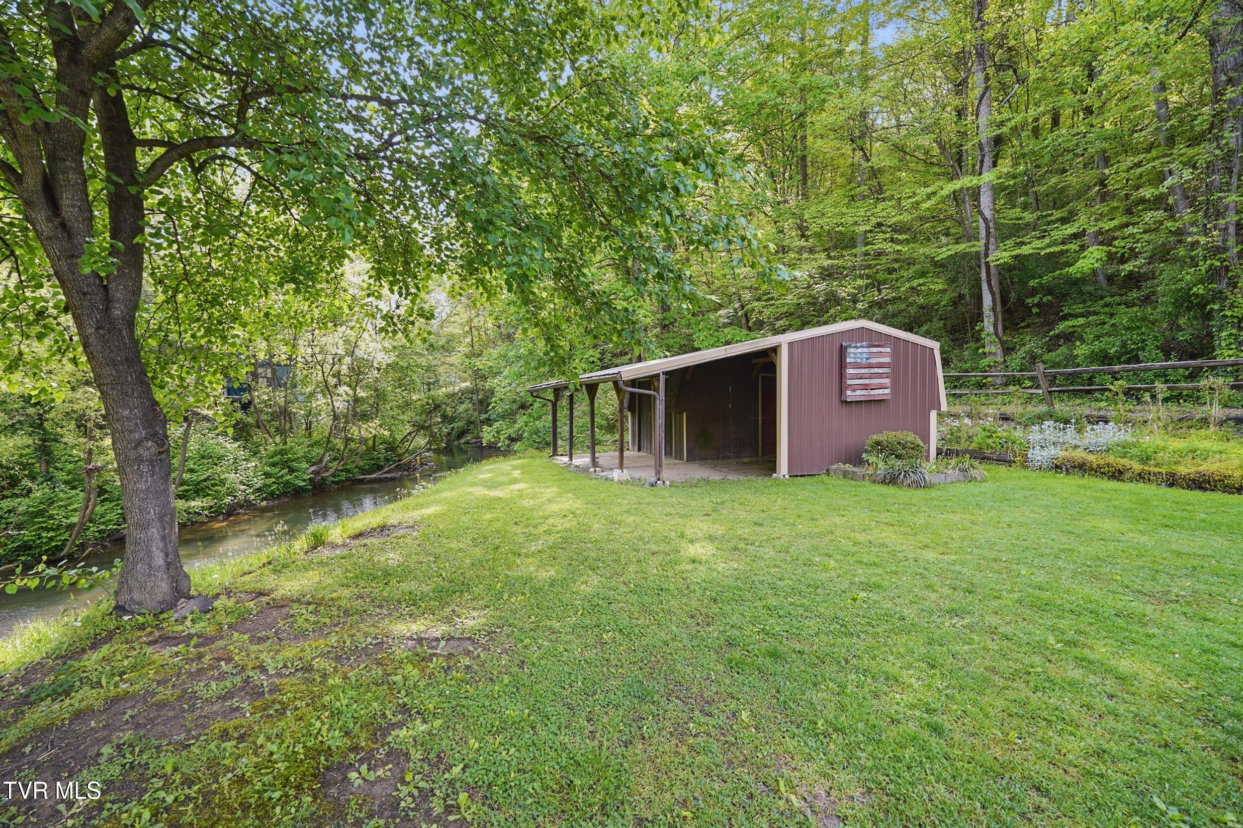11316 Boggs Hollow Road, Pound, Virginia image 41