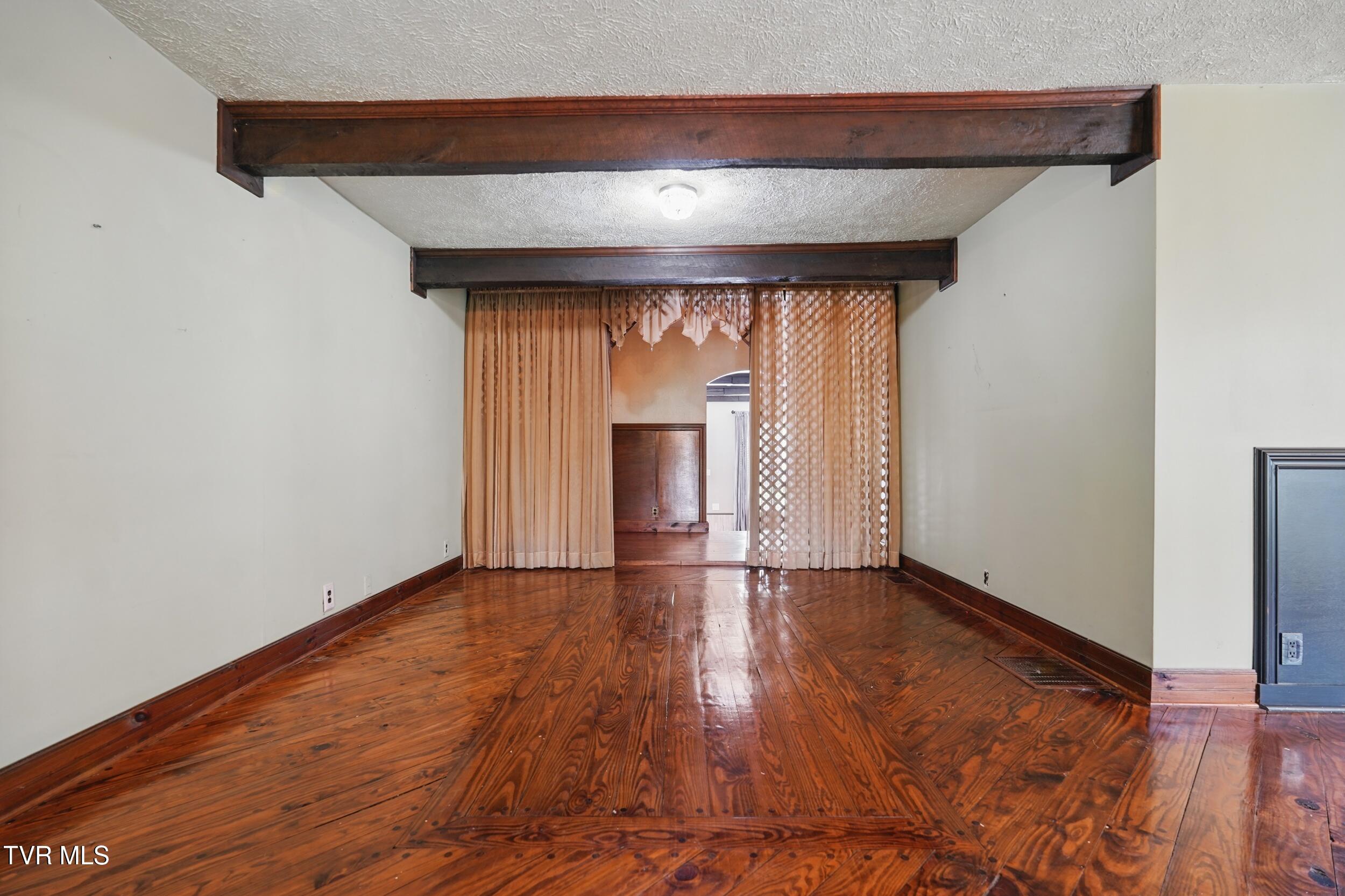 11316 Boggs Hollow Road, Pound, Virginia image 7