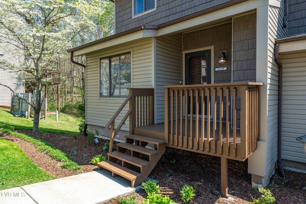Photo of 1129 Breckenridge Drive #Na, Johnson City, TN 37604 (MLS # 9996225)