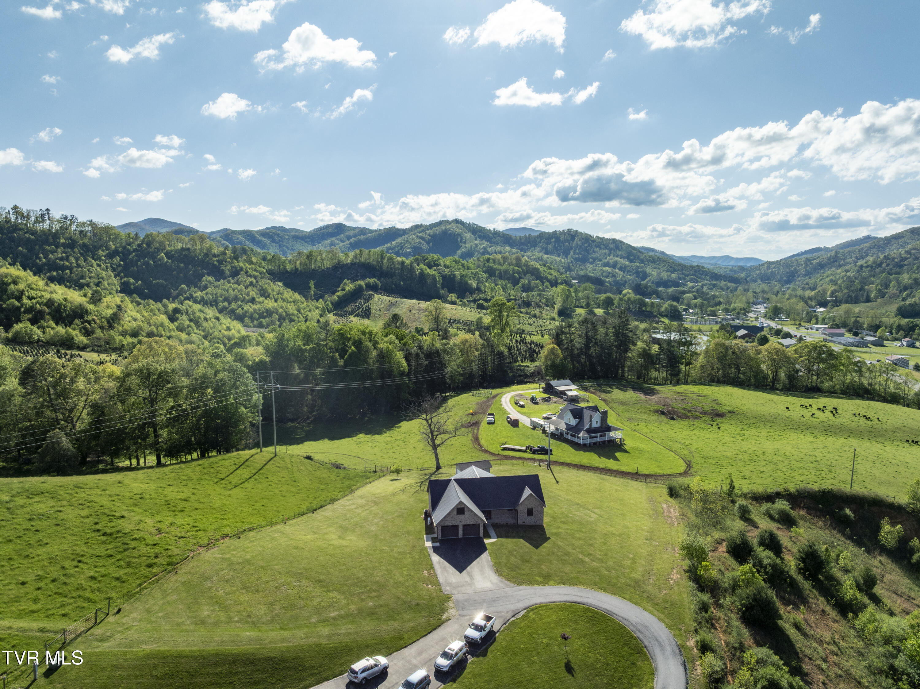 138 Ray Cemetery Road, Roan Mountain, Tennessee image 46