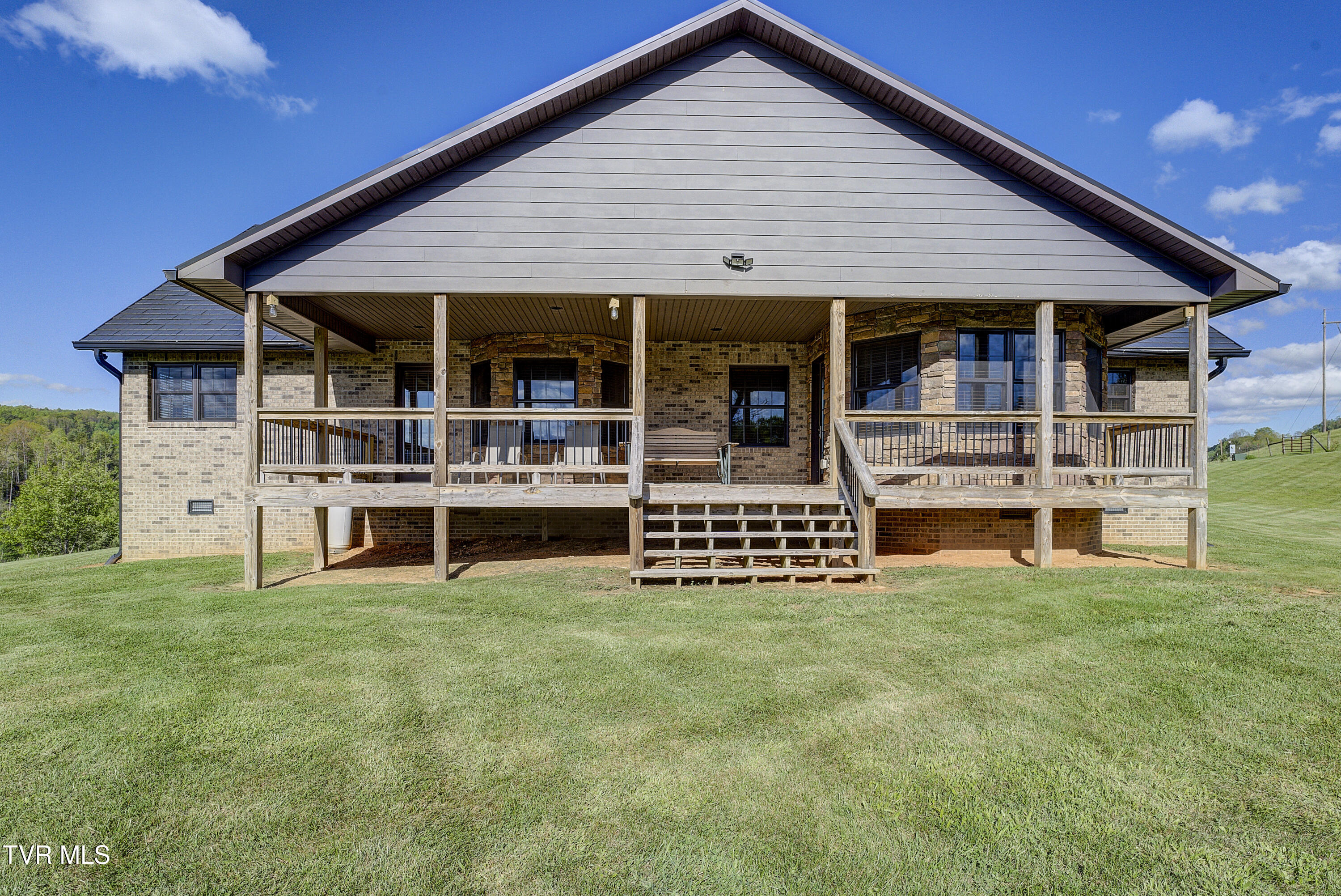 138 Ray Cemetery Road, Roan Mountain, Tennessee image 43