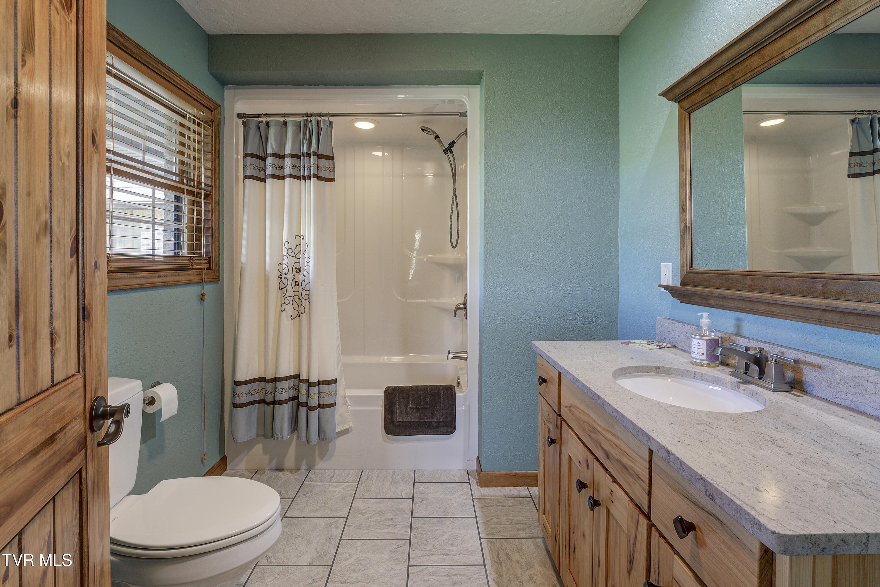138 Ray Cemetery Road, Roan Mountain, Tennessee image 36