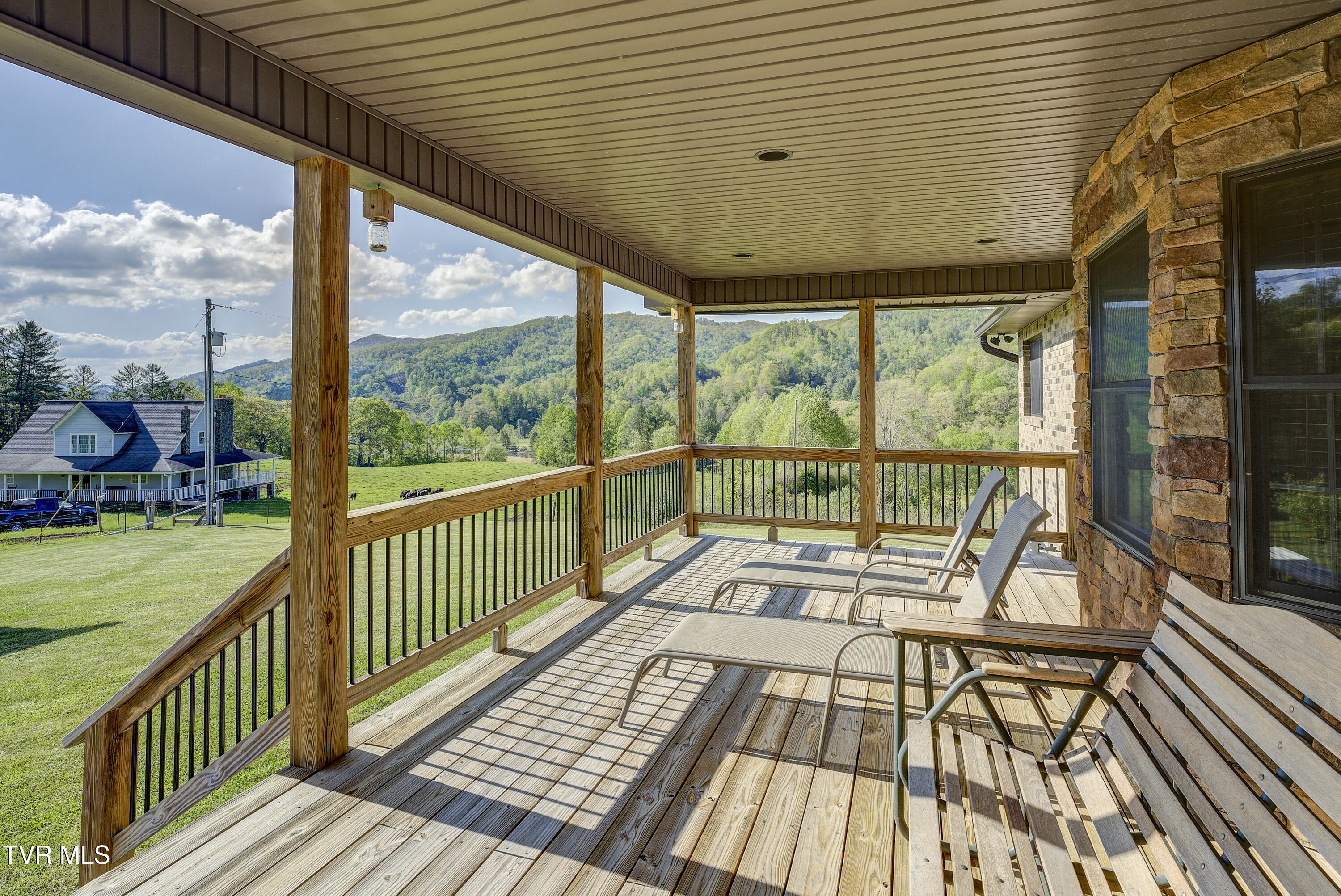 138 Ray Cemetery Road, Roan Mountain, Tennessee image 50