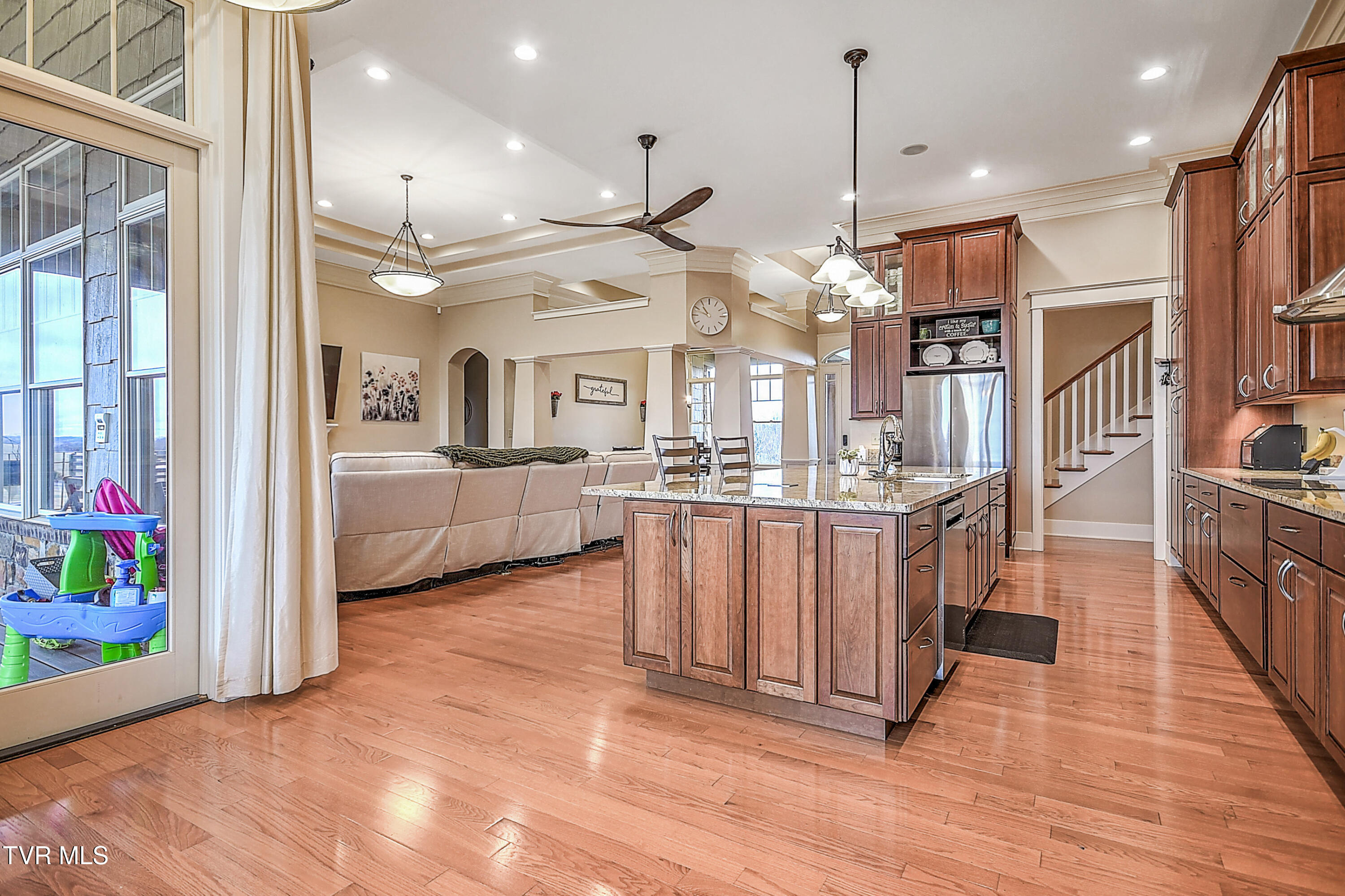 640 Hamilton Hill Road, Bluff City, Tennessee image 37