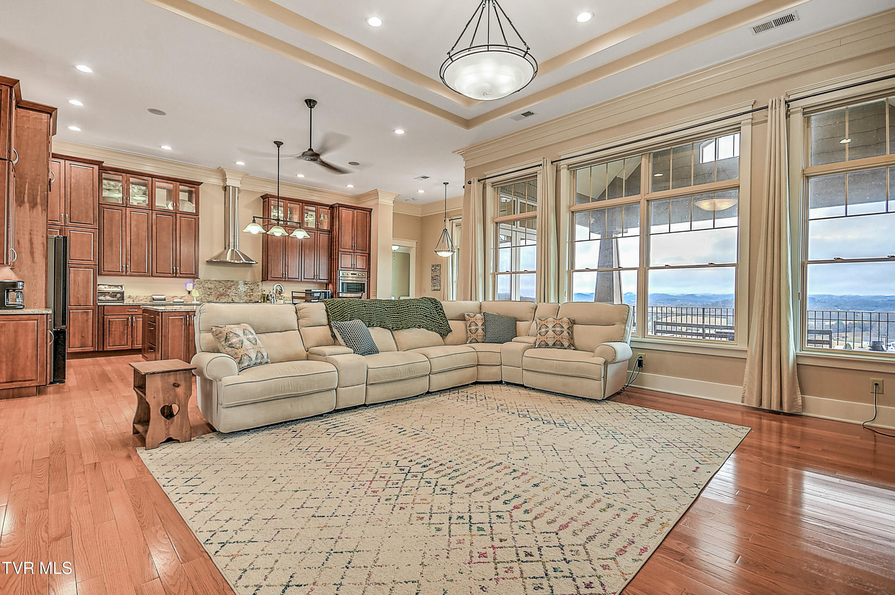640 Hamilton Hill Road, Bluff City, Tennessee image 31