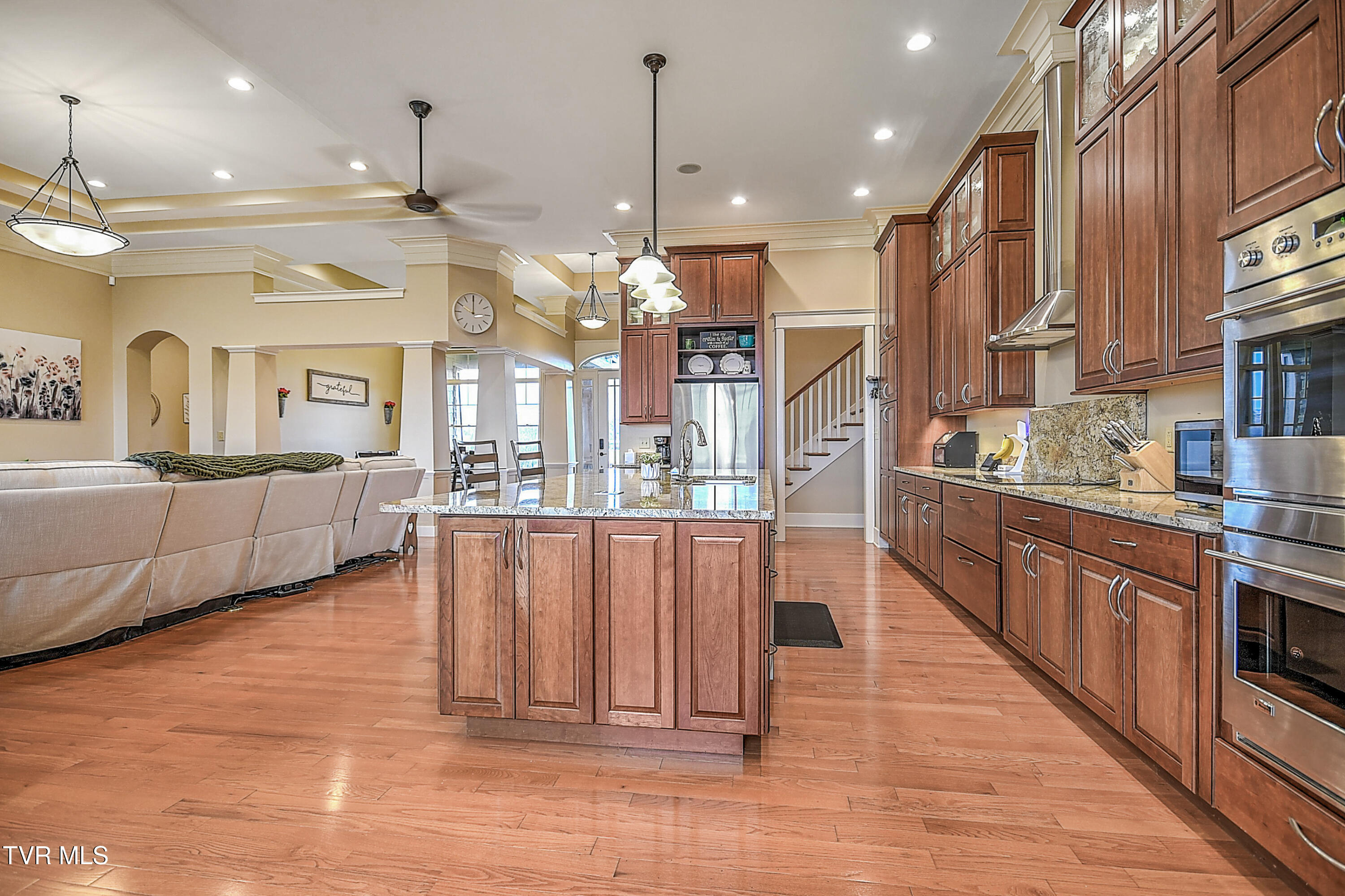 640 Hamilton Hill Road, Bluff City, Tennessee image 28