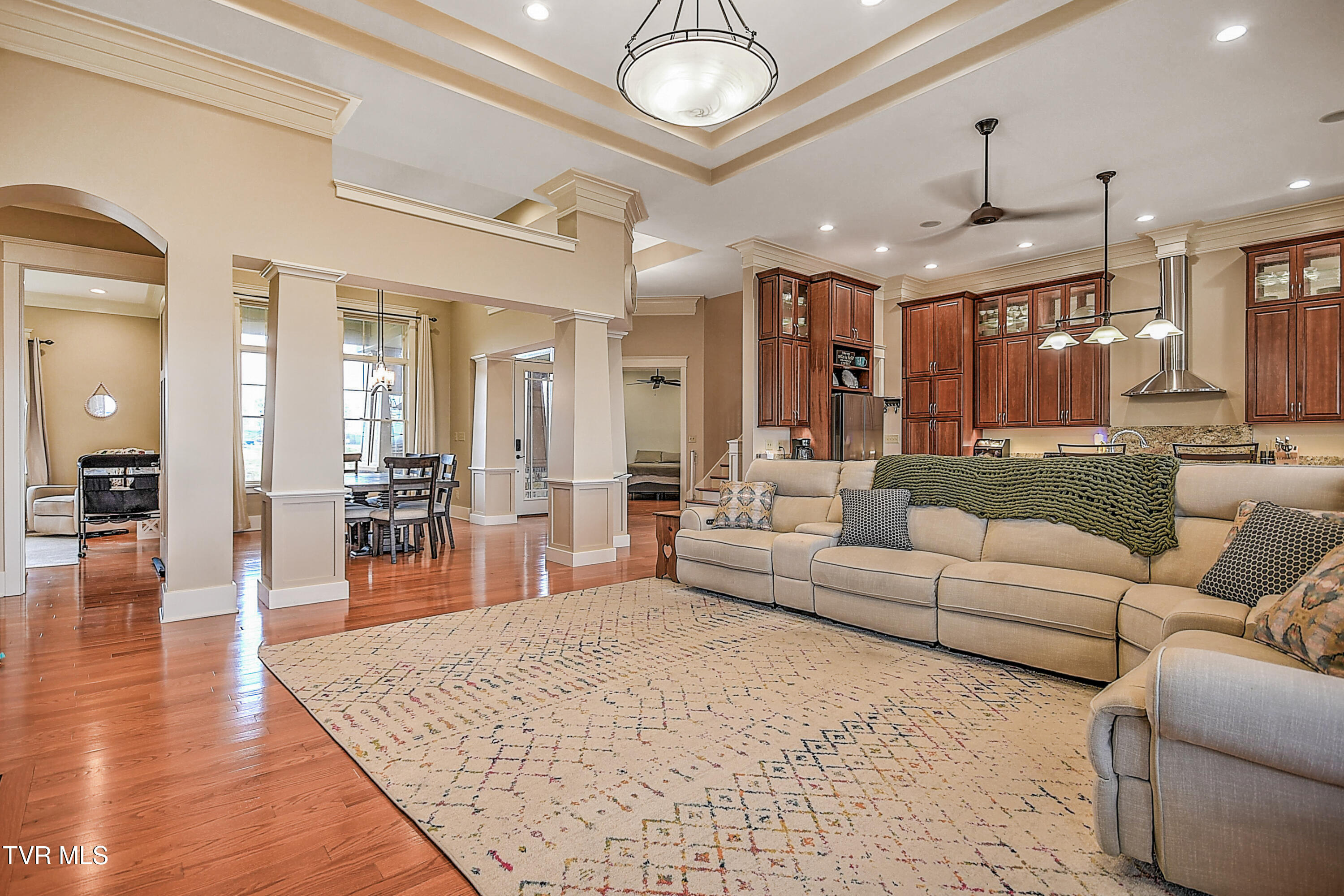 640 Hamilton Hill Road, Bluff City, Tennessee image 33