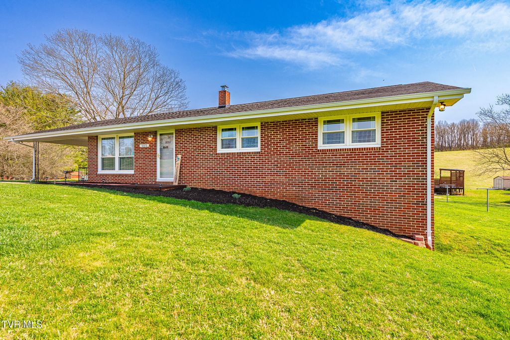 Photo of 12272 Nickelsville Highway, Nickelsville, VA 24271 (MLS # 9992385)