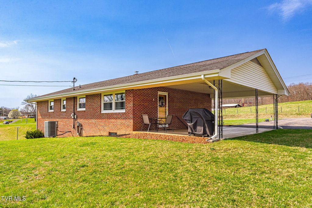 Photo of 12272 Nickelsville Highway, Nickelsville, VA 24271 (MLS # 9992385)