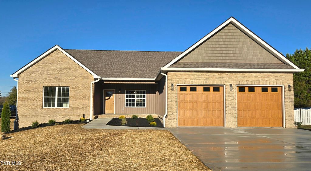 Photo of 410 Wiltshire Drive, Johnson City, TN 37615 (MLS # 9990360)