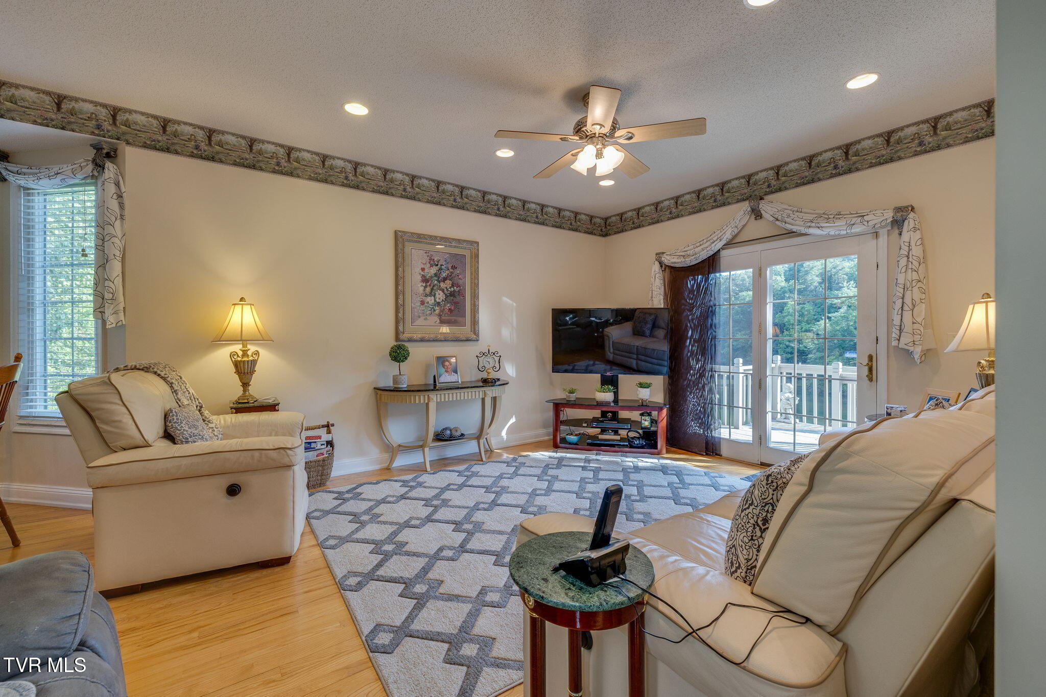 100 Pointe Drive, Piney Flats, Tennessee image 20