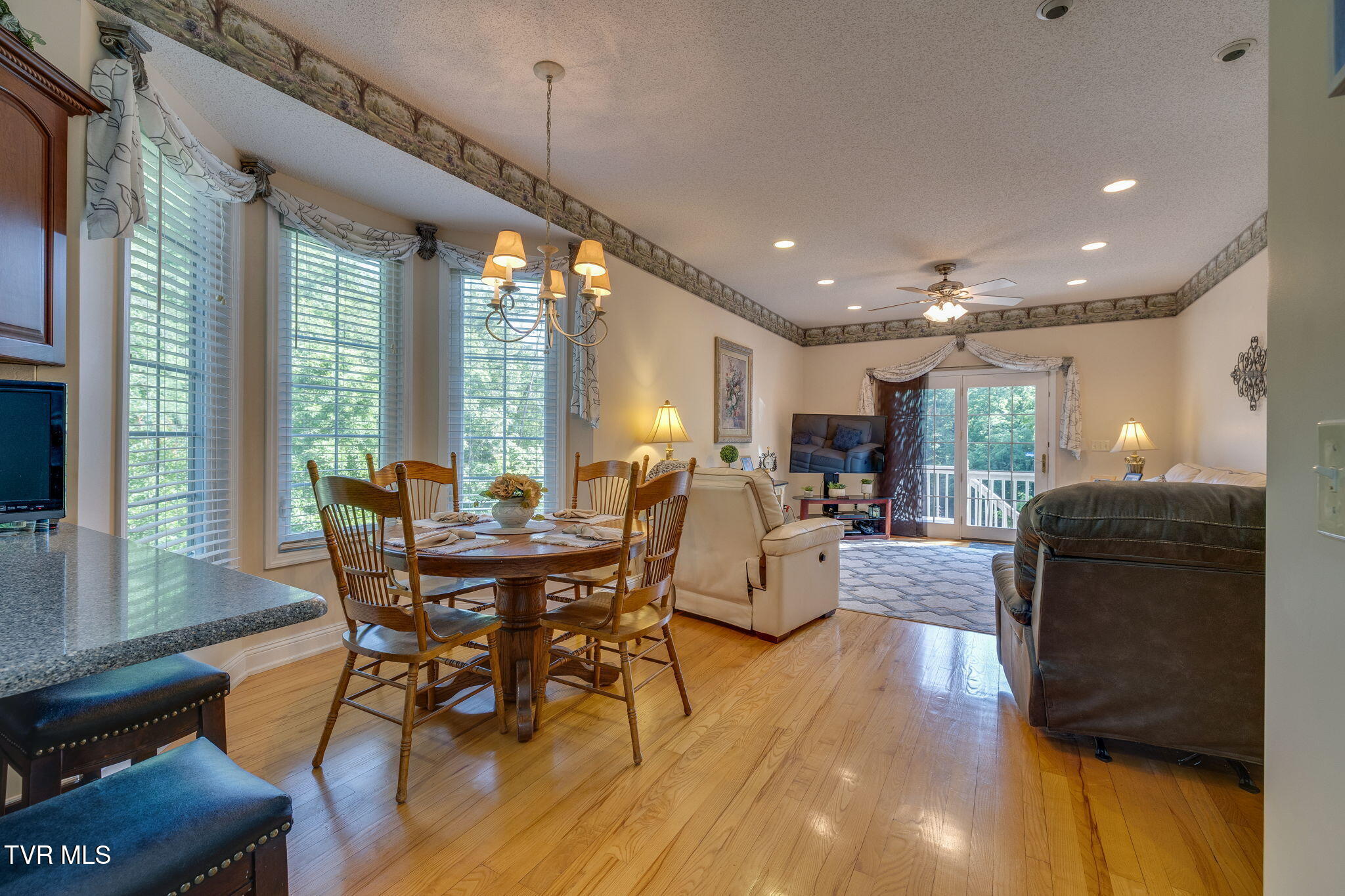 100 Pointe Drive, Piney Flats, Tennessee image 17