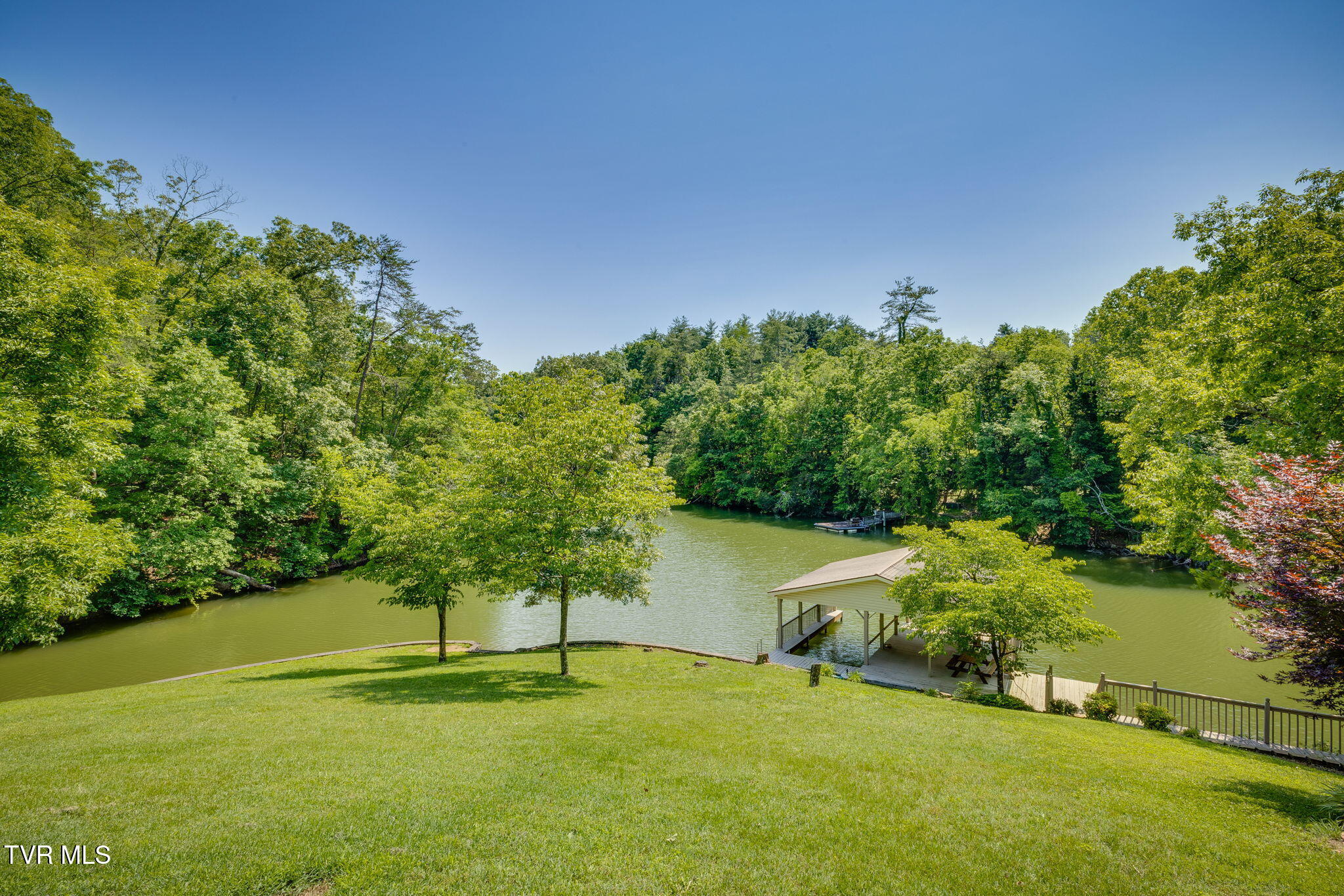 100 Pointe Drive, Piney Flats, Tennessee image 44