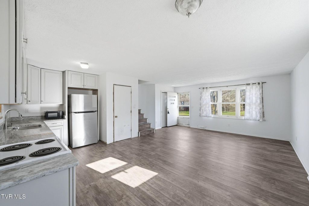 Photo of 2610 Austin Village Boulevard, Johnson City, TN 37601 (MLS # 9992764)