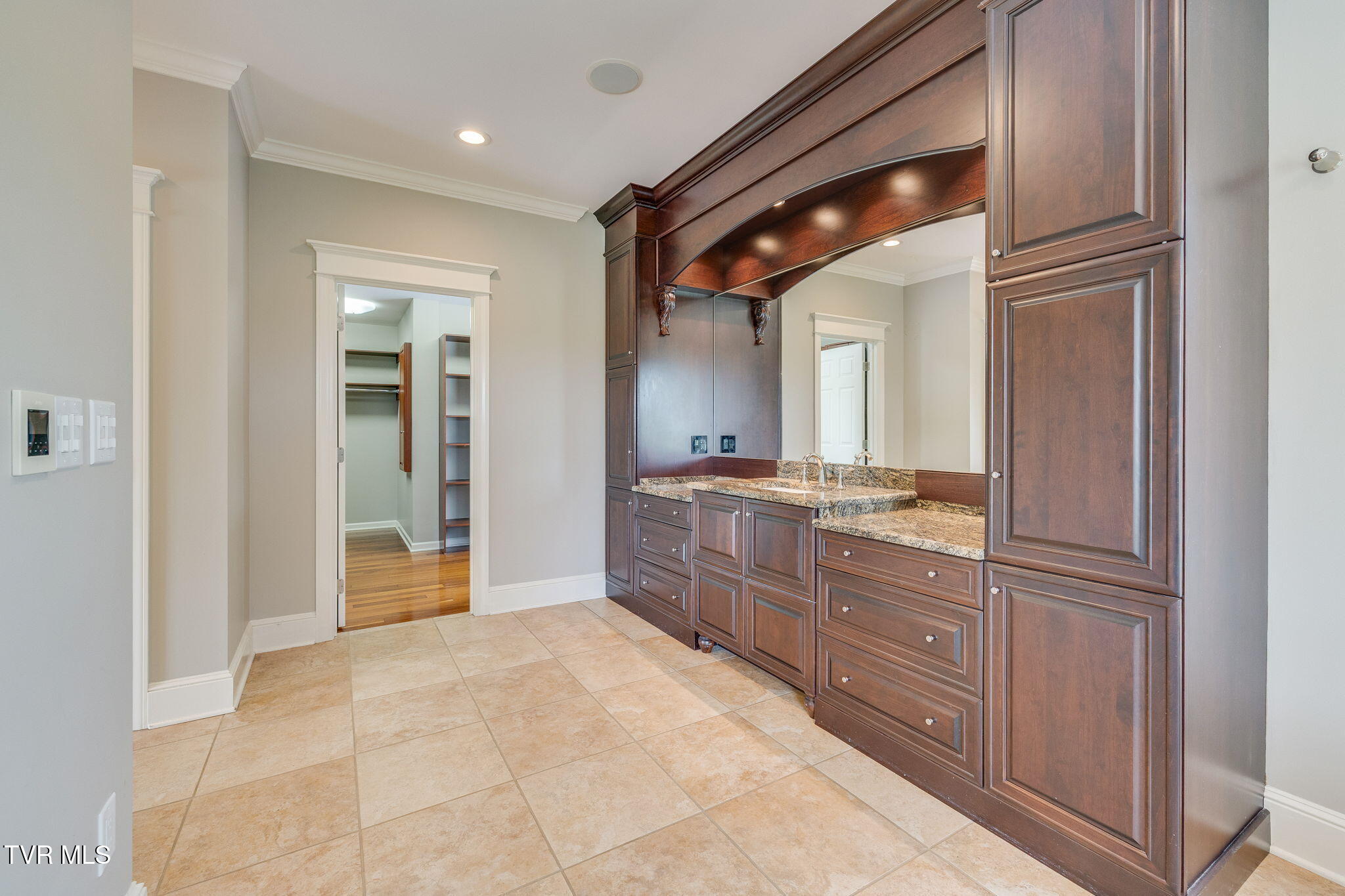 20484 Lake Road, Abingdon, Virginia image 35