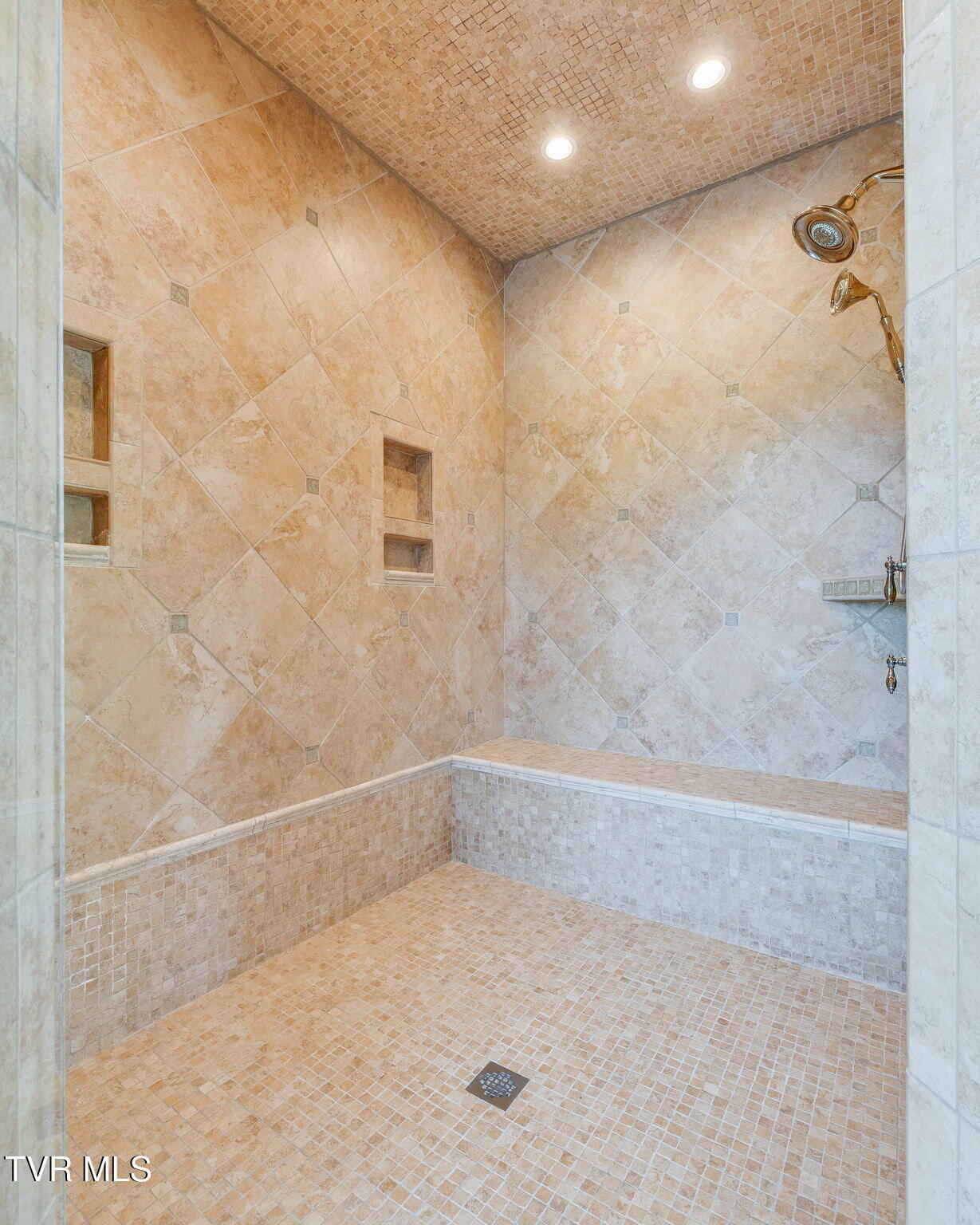 20484 Lake Road, Abingdon, Virginia image 37