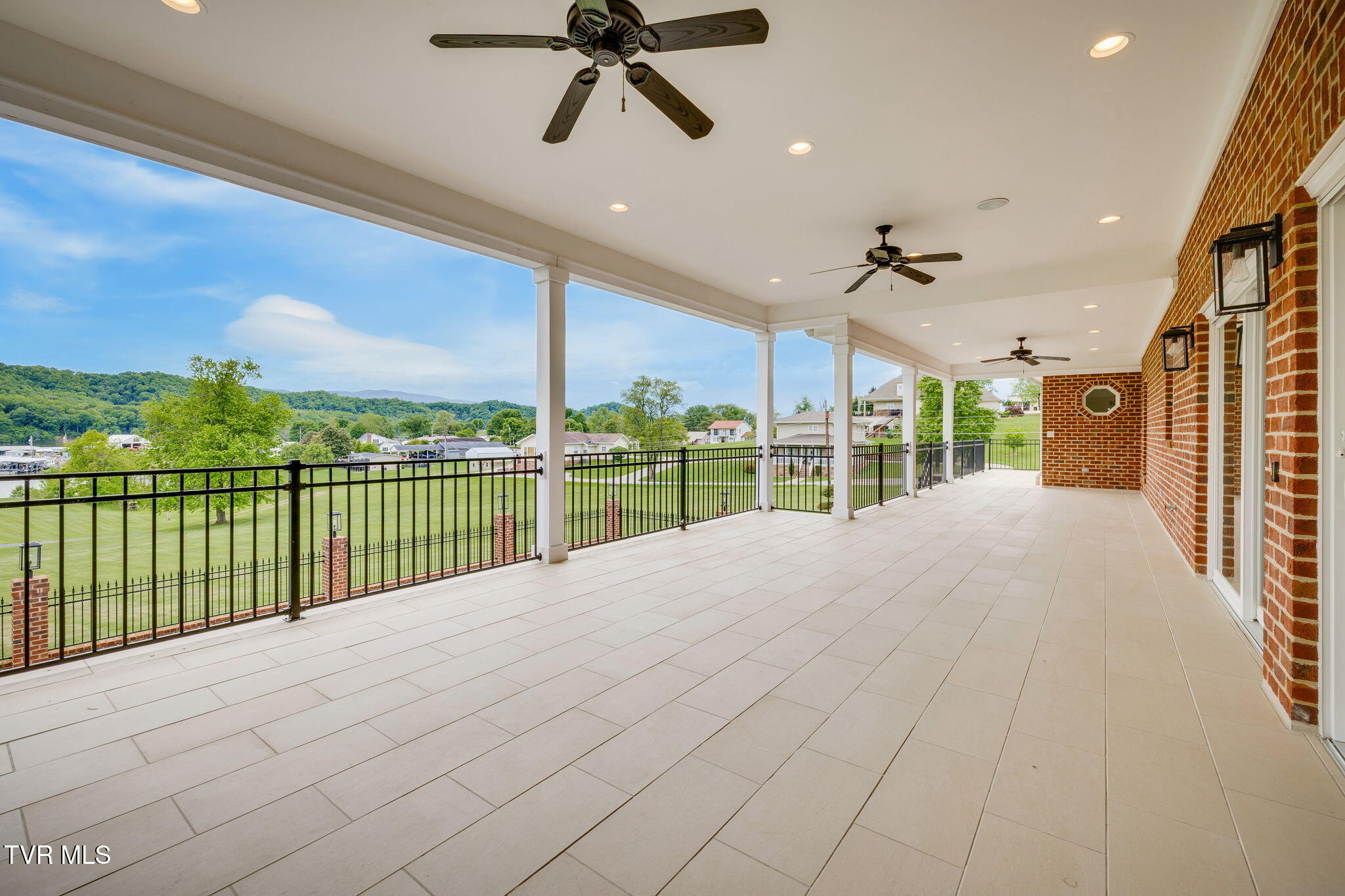 20484 Lake Road, Abingdon, Virginia image 27