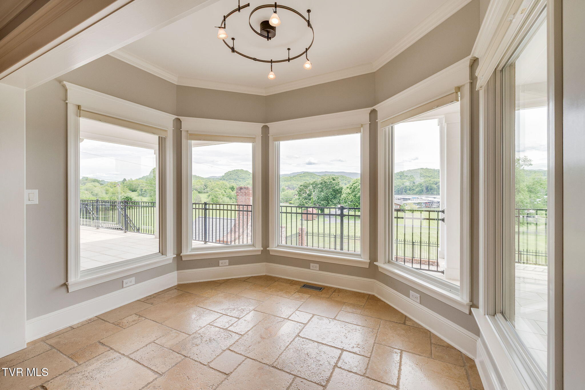20484 Lake Road, Abingdon, Virginia image 26