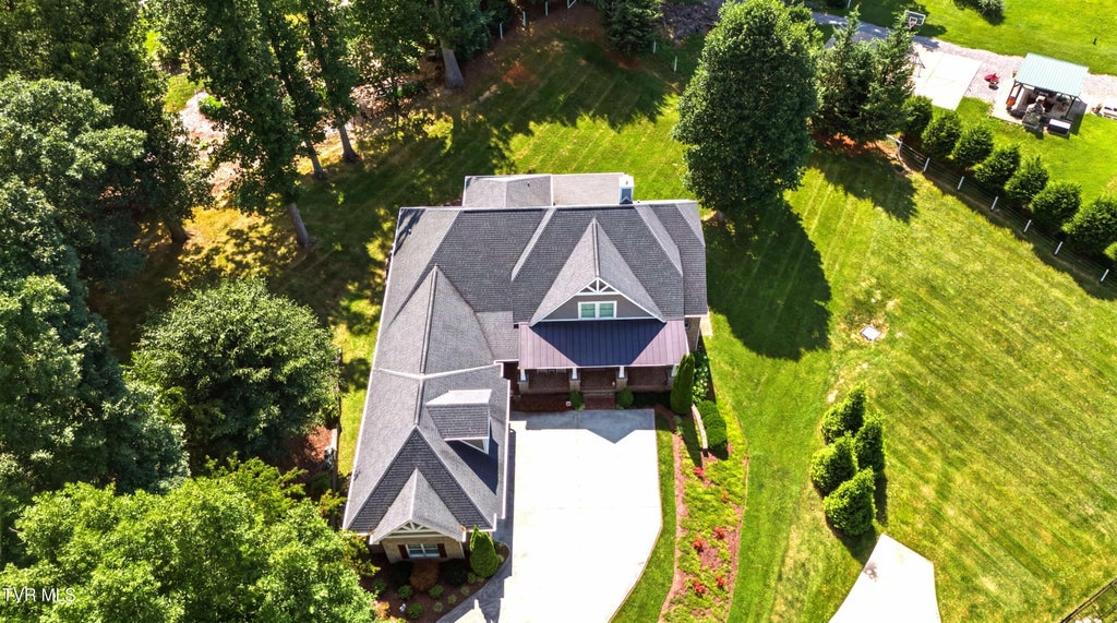 Photo of 2389 Sawyers Pond Drive, Johnson City, TN 37604 (MLS # 9998060)