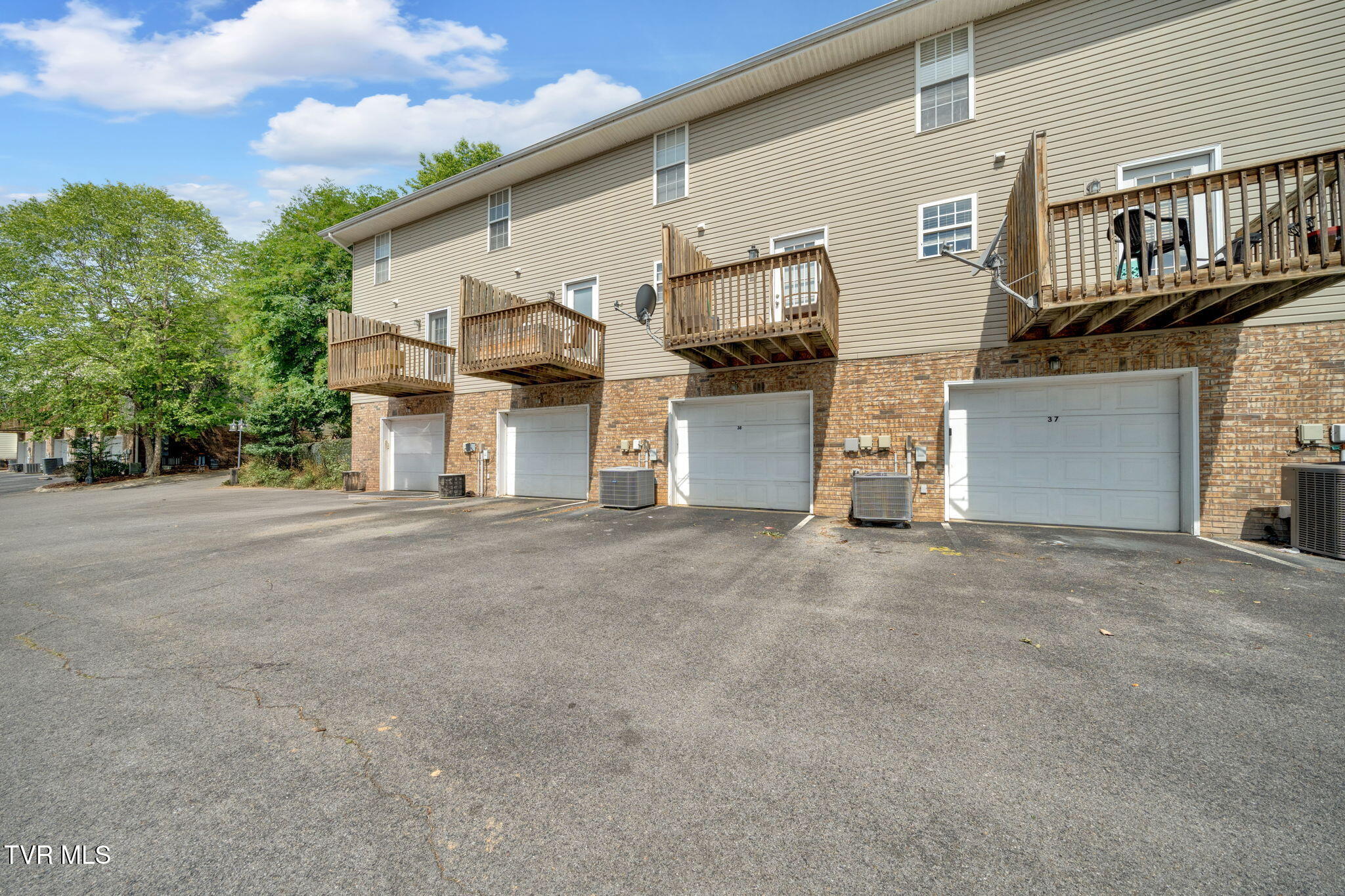38 Lake Village Court #38, Johnson City, Tennessee image 23