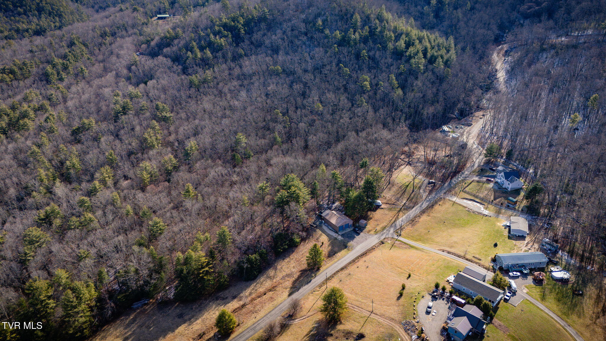 Lots 9-10 Myrtle Drive, Butler, Tennessee image 13