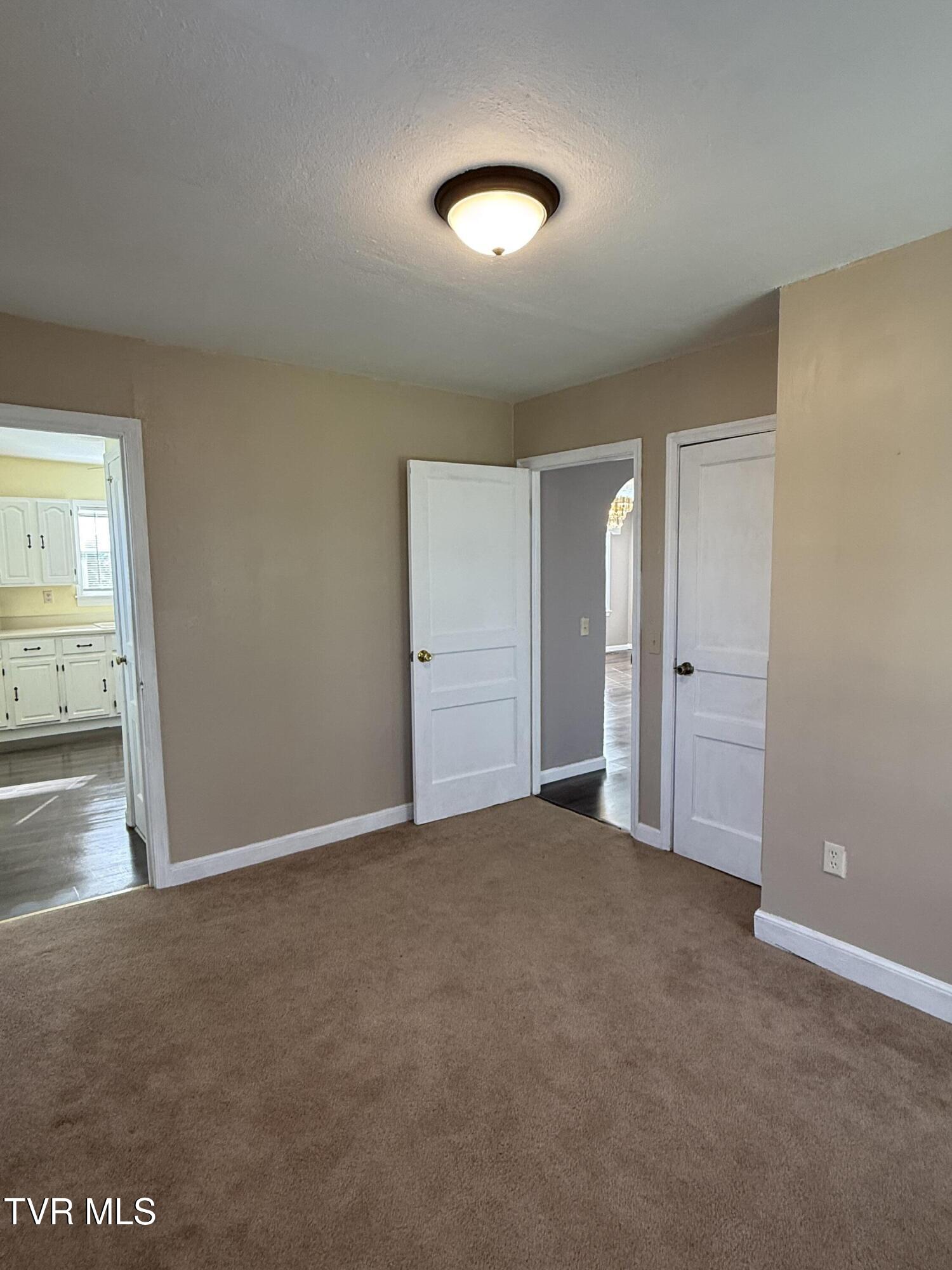 379 Oakland Street, Abingdon, Virginia image 10