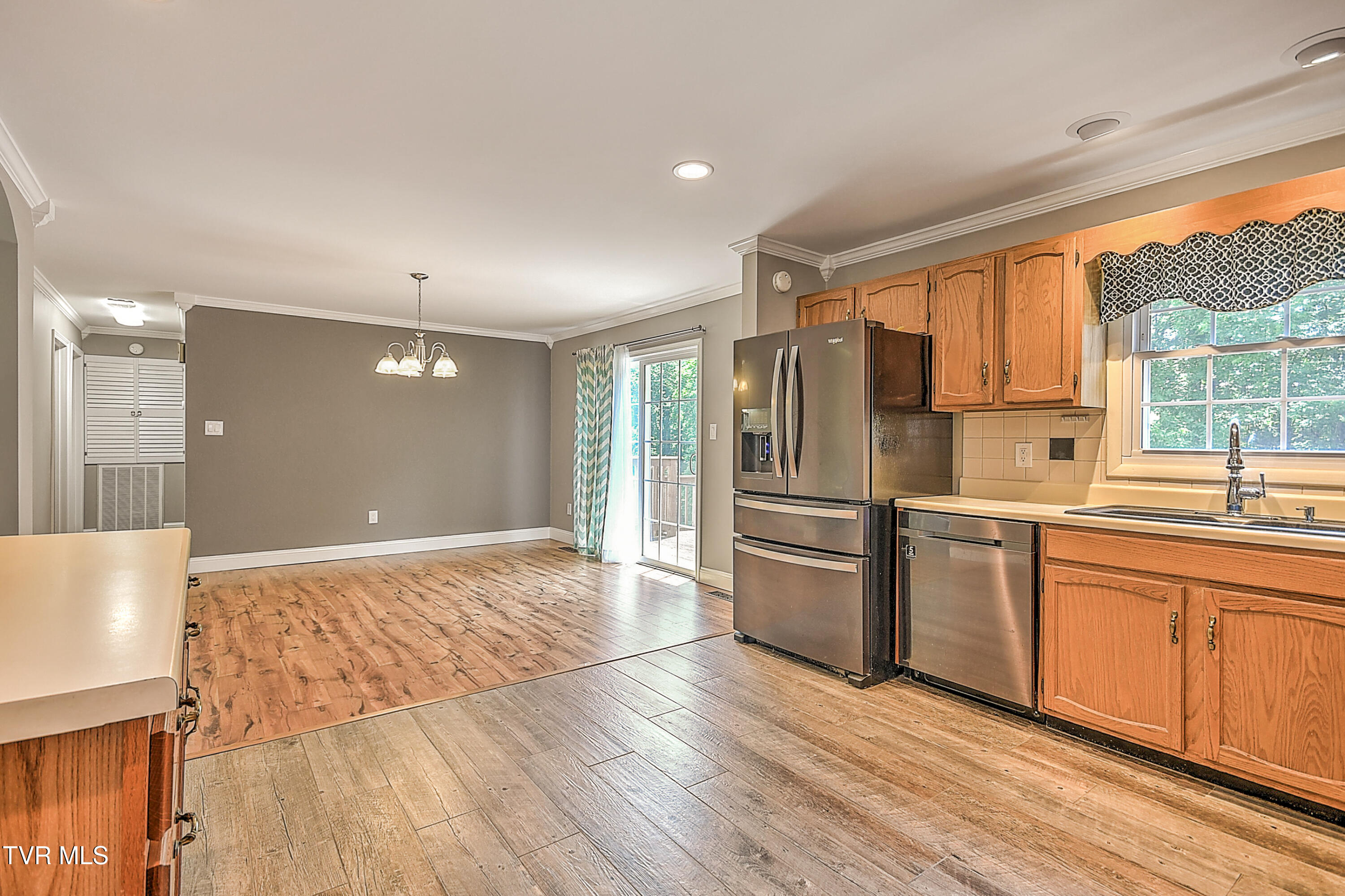19577 Greenbriar Drive, Bristol, Virginia image 27