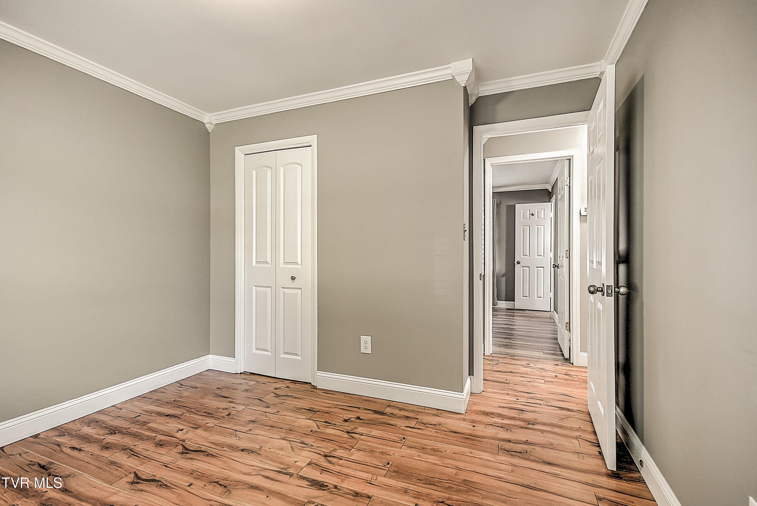 19577 Greenbriar Drive, Bristol, Virginia image 9