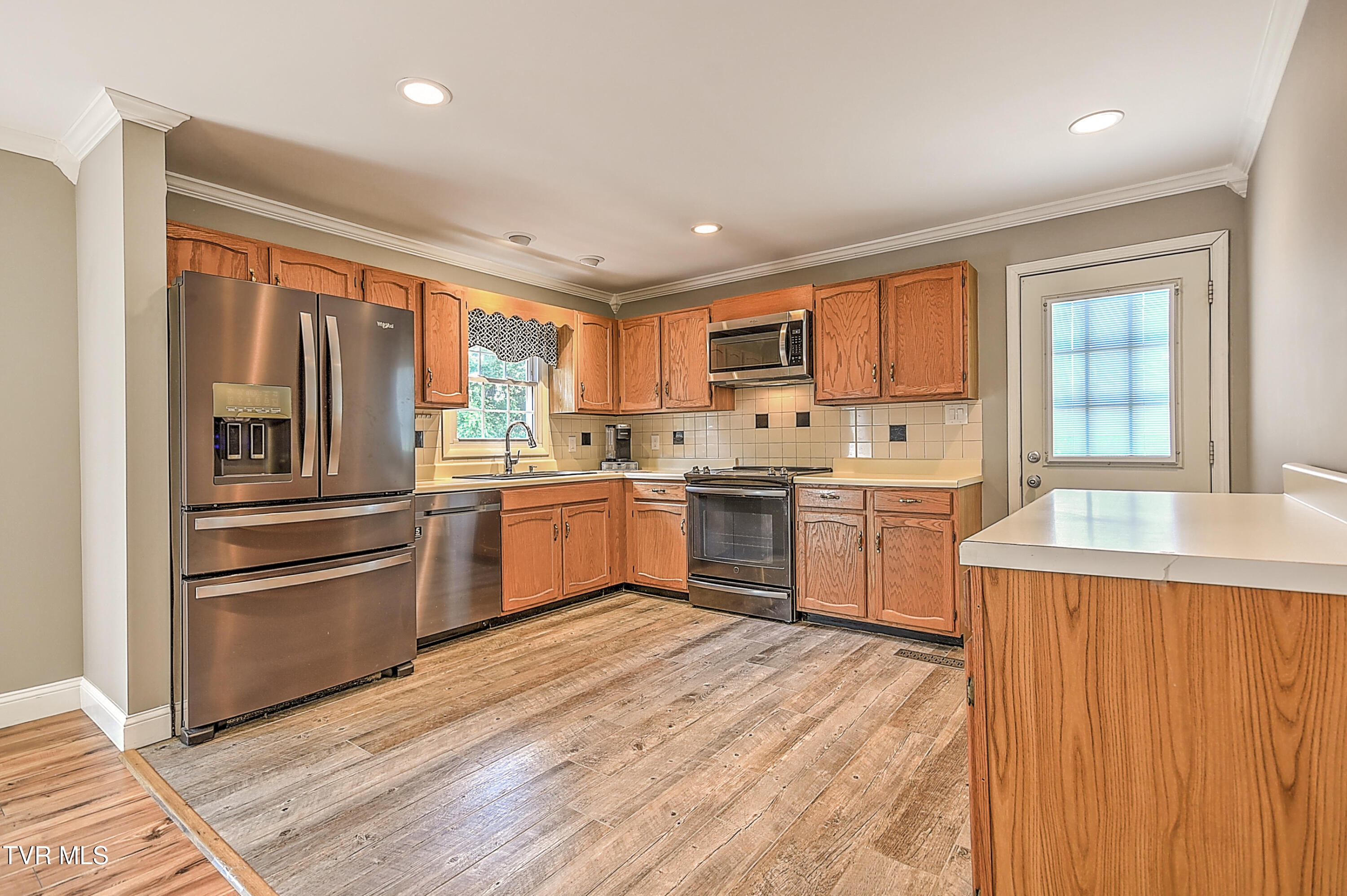 19577 Greenbriar Drive, Bristol, Virginia image 25