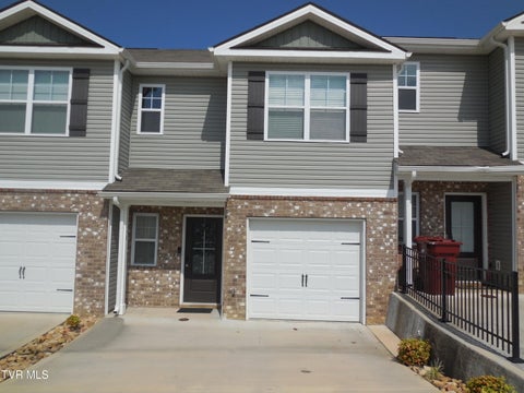 Homes For Sale - 70 Moon Rock Court #70<br/> Johnson City, TN 37615