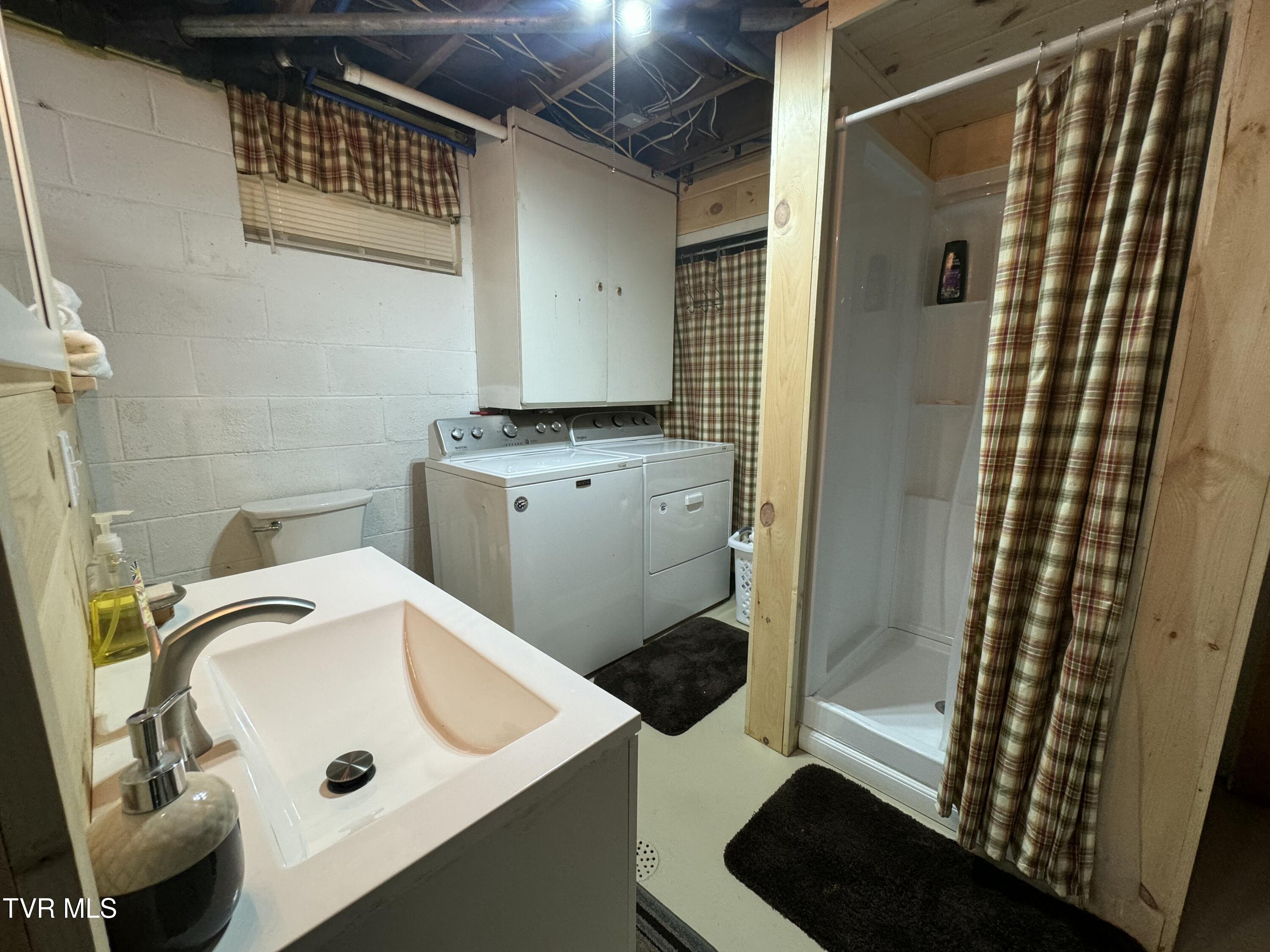 355 Holston Drive, Blountville, Tennessee image 41