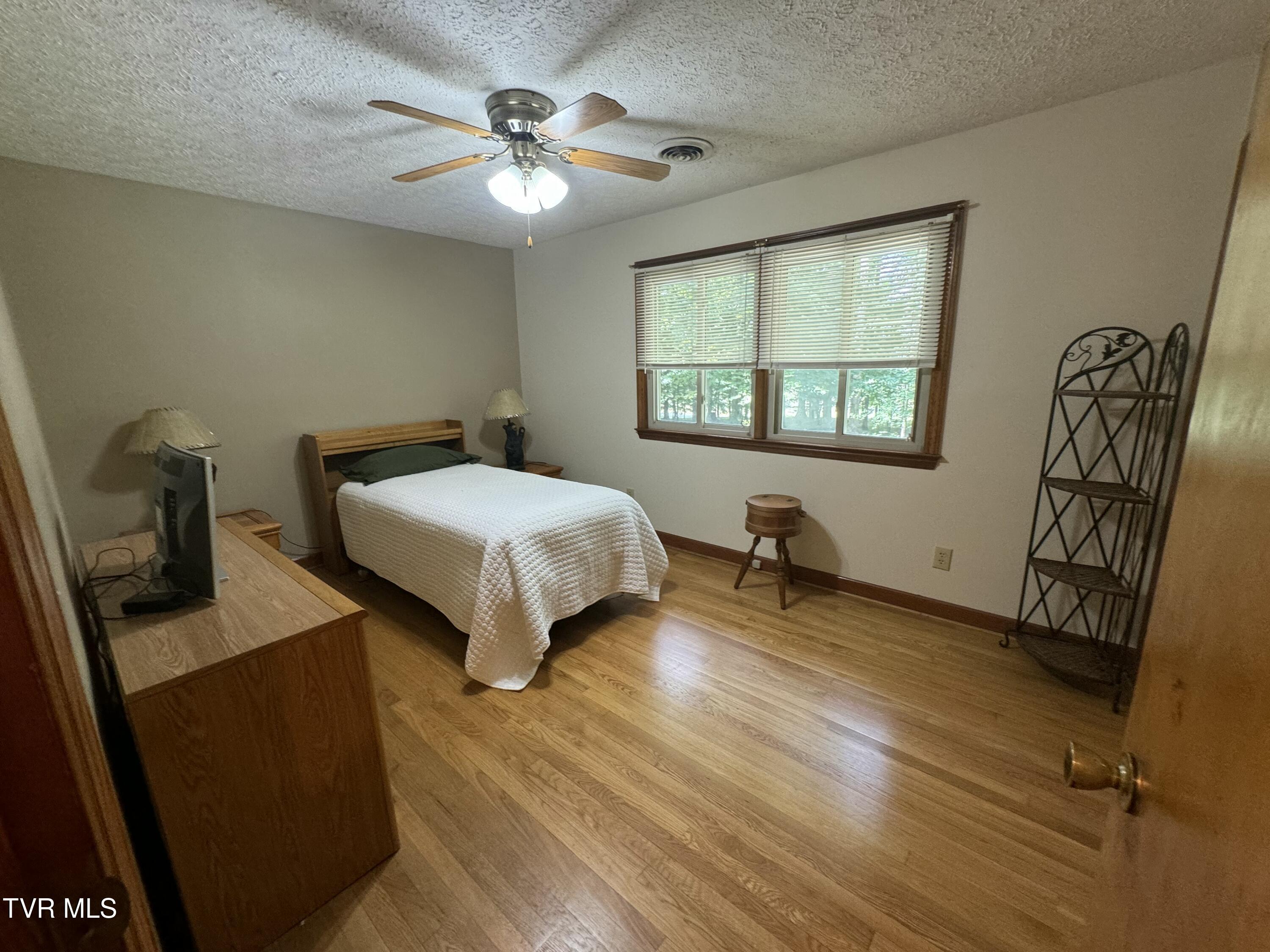 355 Holston Drive, Blountville, Tennessee image 26