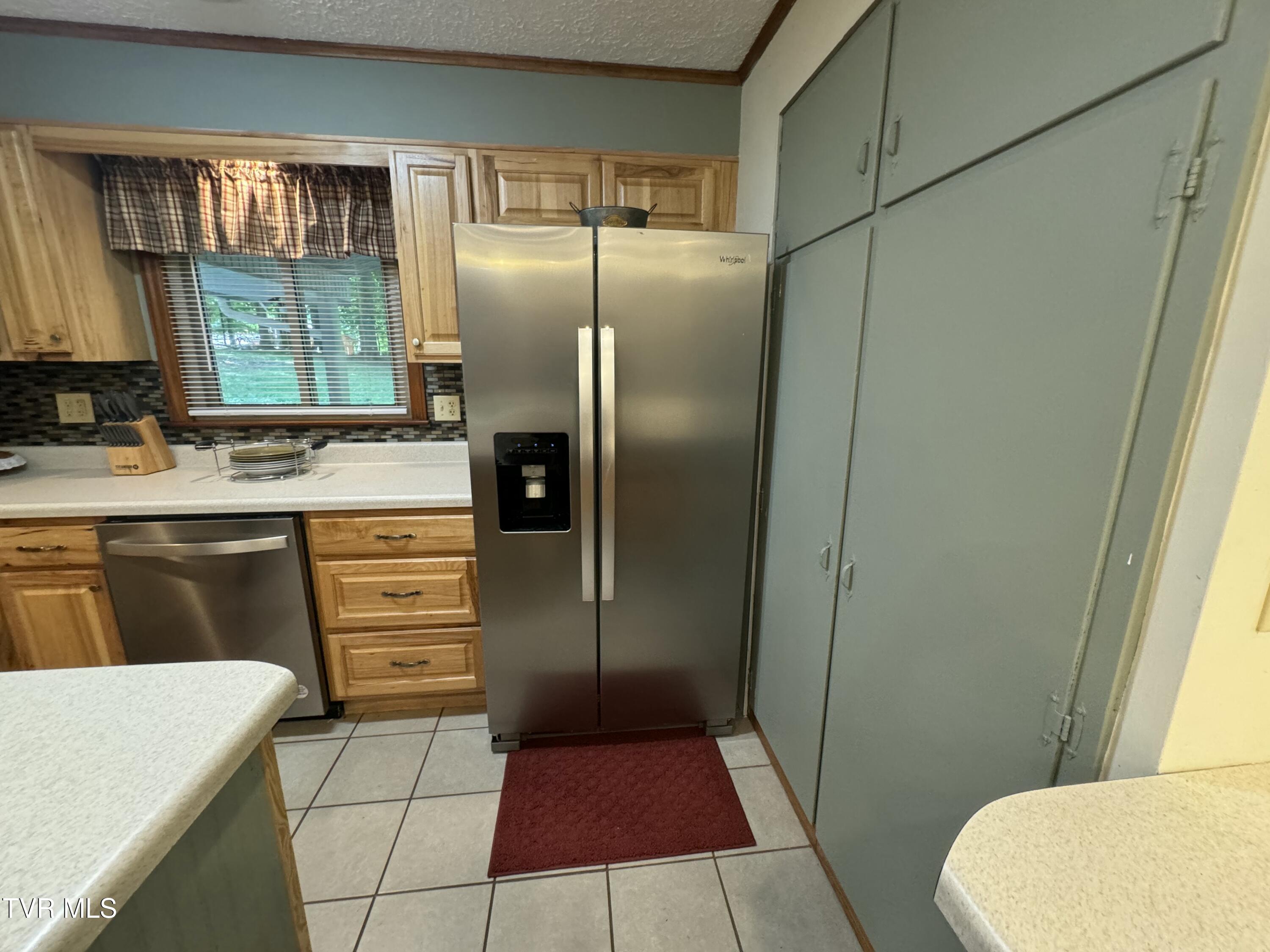 355 Holston Drive, Blountville, Tennessee image 14