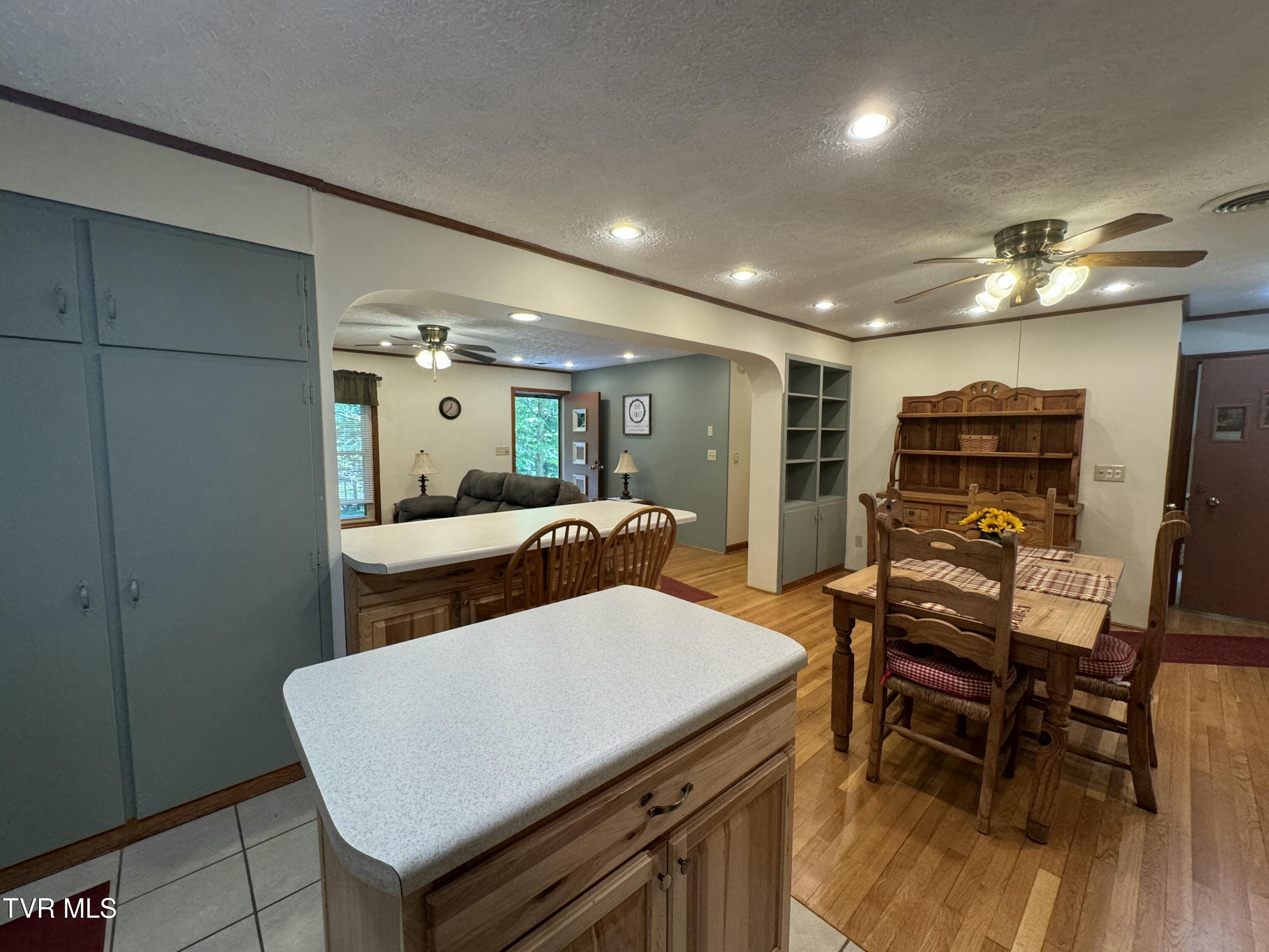 355 Holston Drive, Blountville, Tennessee image 16