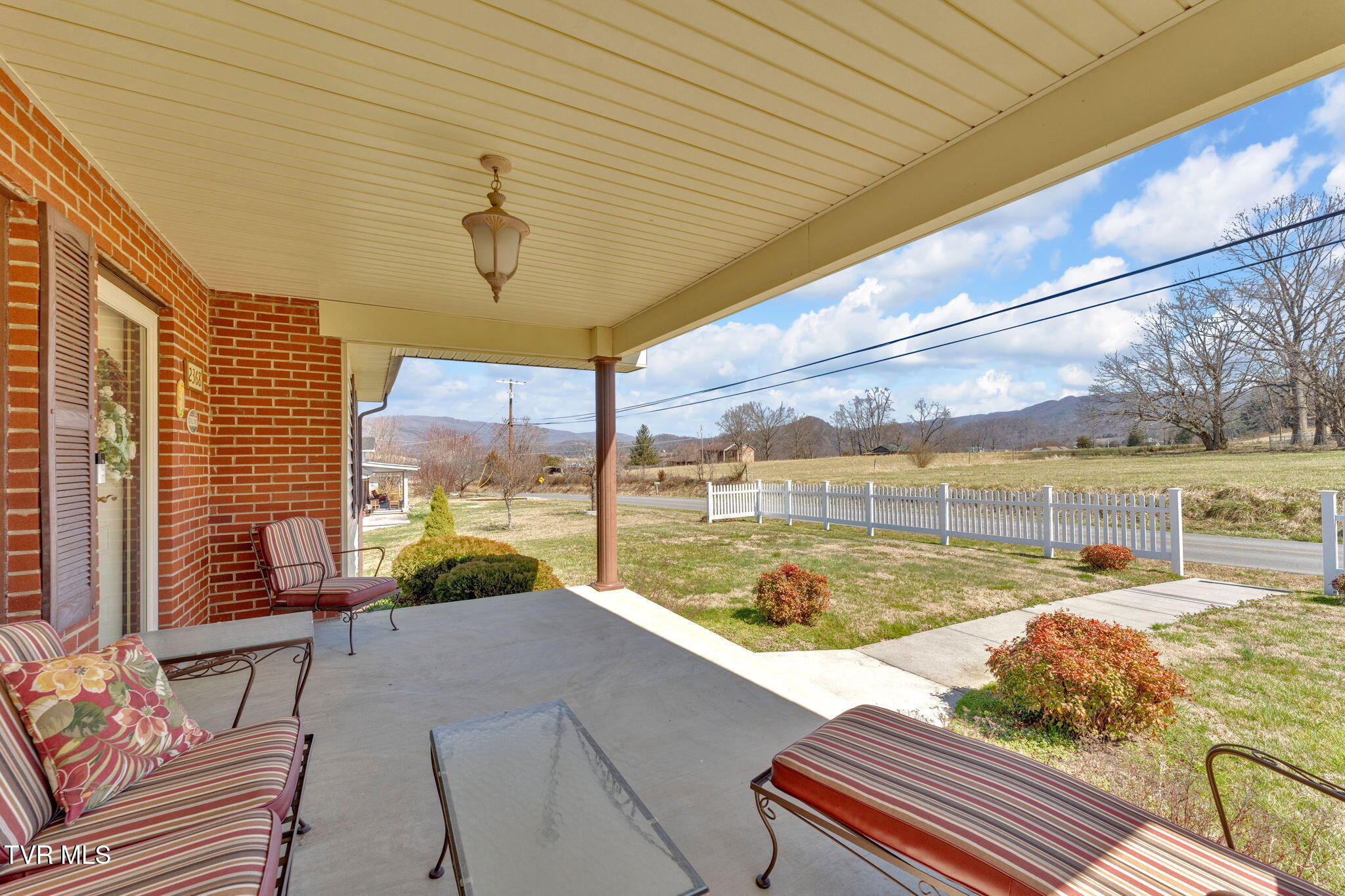 2368 Siam Road, Elizabethton, Tennessee image 9