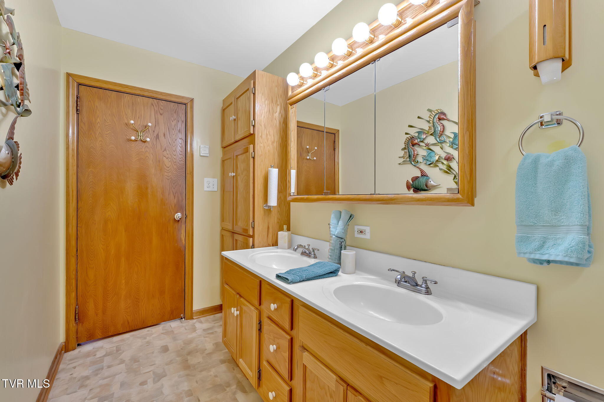 2368 Siam Road, Elizabethton, Tennessee image 16
