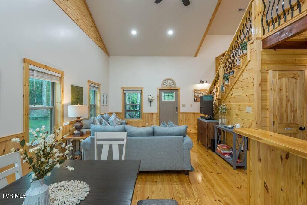 1769 Dennis Cove Road, Hampton, Tennessee image 14