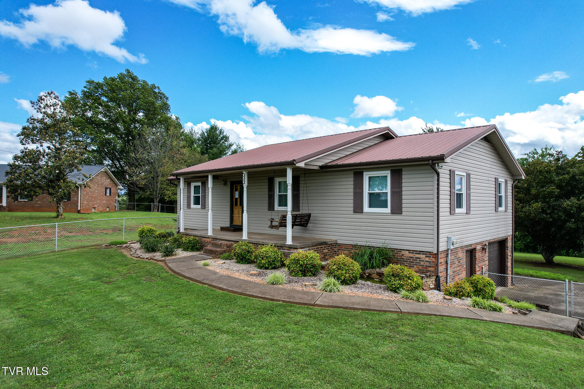 460 W Hills Dr Dr, Mosheim, Tennessee image 2