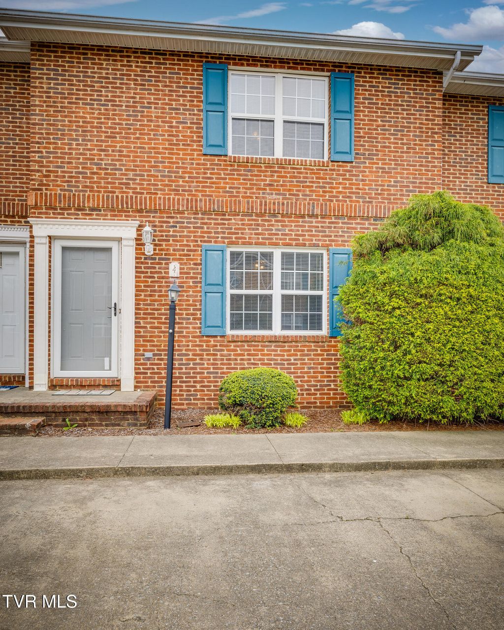 Photo of 1 Lexington Court, Johnson City, TN 37615 (MLS # 9979859)