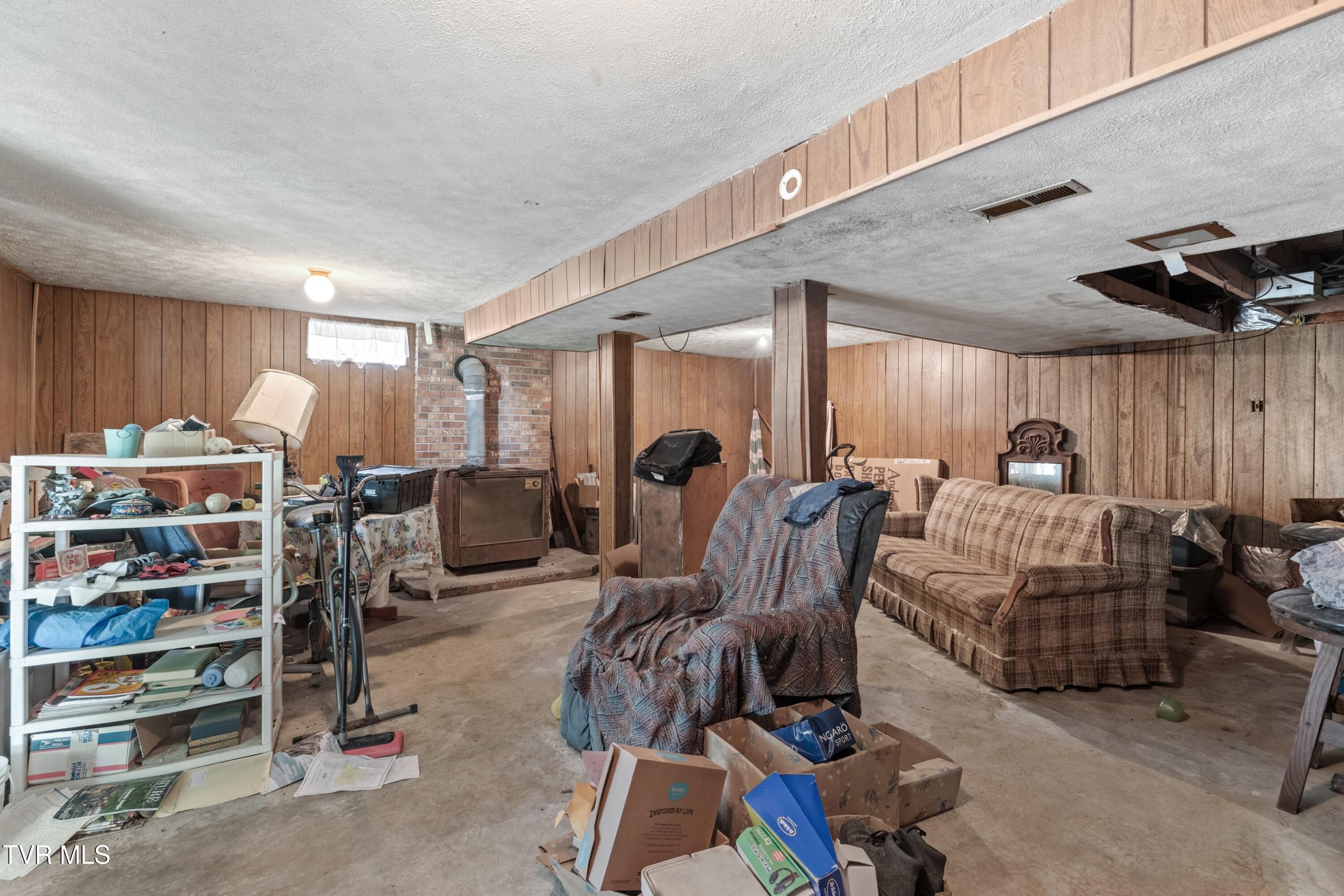 1900 Mountain View Avenue, Kingsport, Tennessee image 25