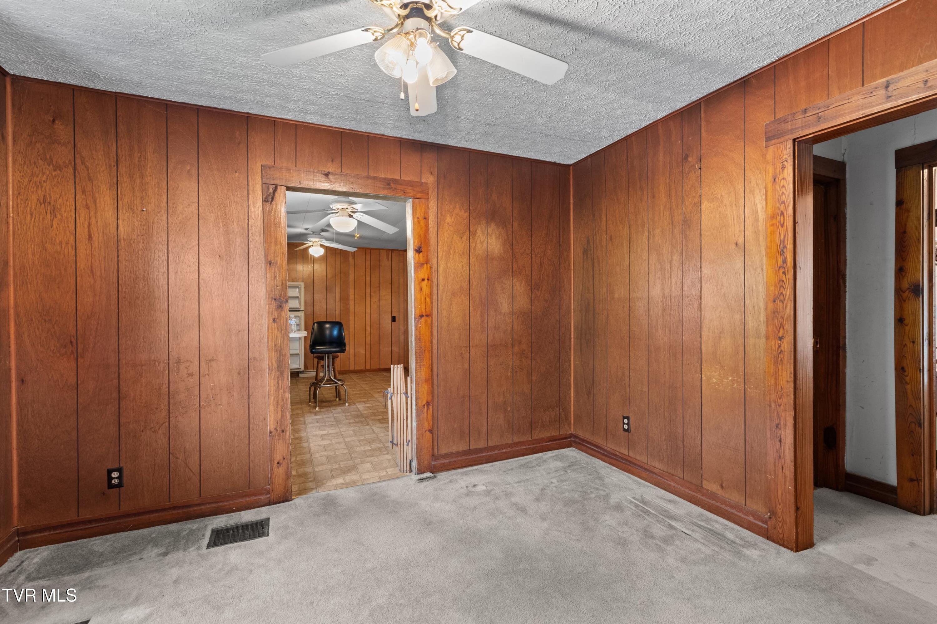 1900 Mountain View Avenue, Kingsport, Tennessee image 6