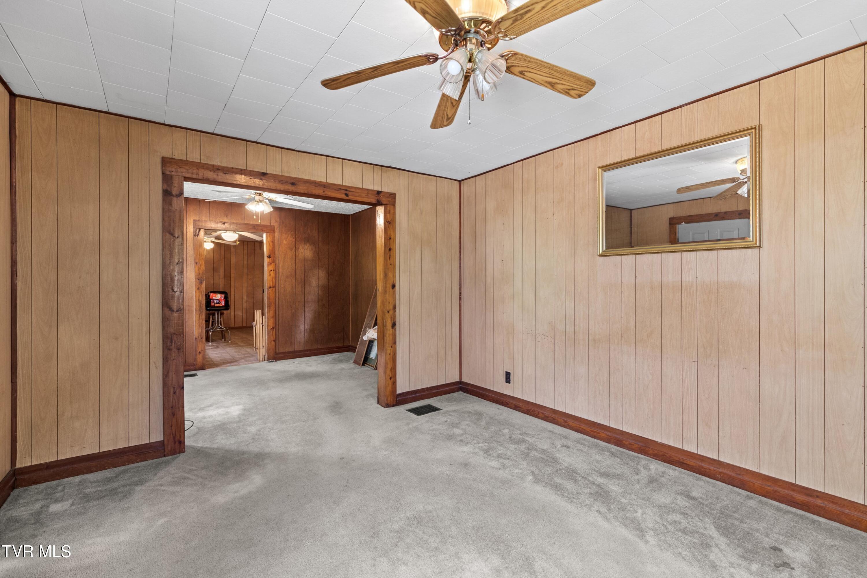 1900 Mountain View Avenue, Kingsport, Tennessee image 4