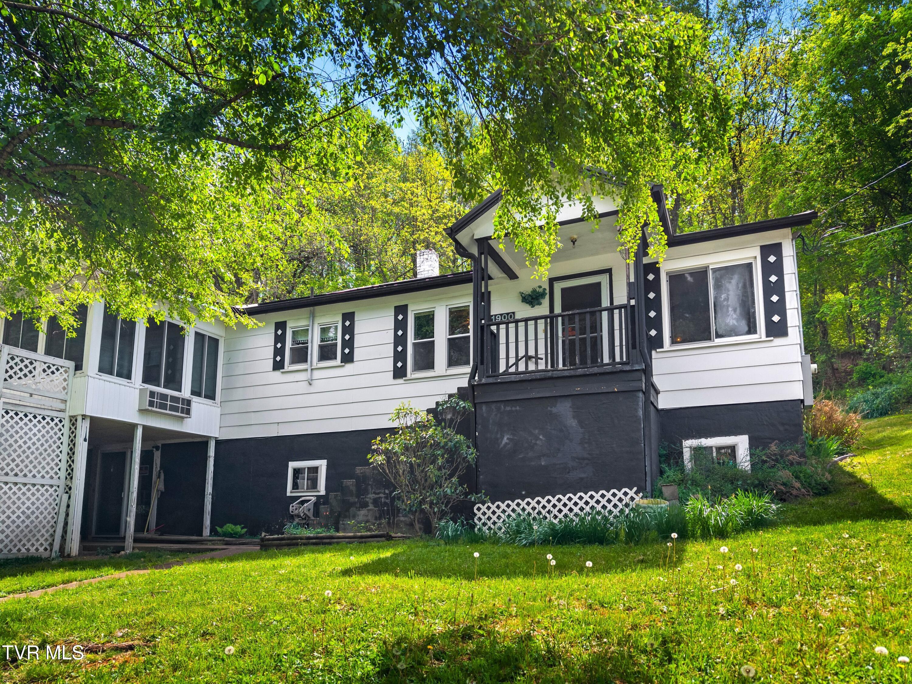 1900 Mountain View Avenue, Kingsport, Tennessee image 29